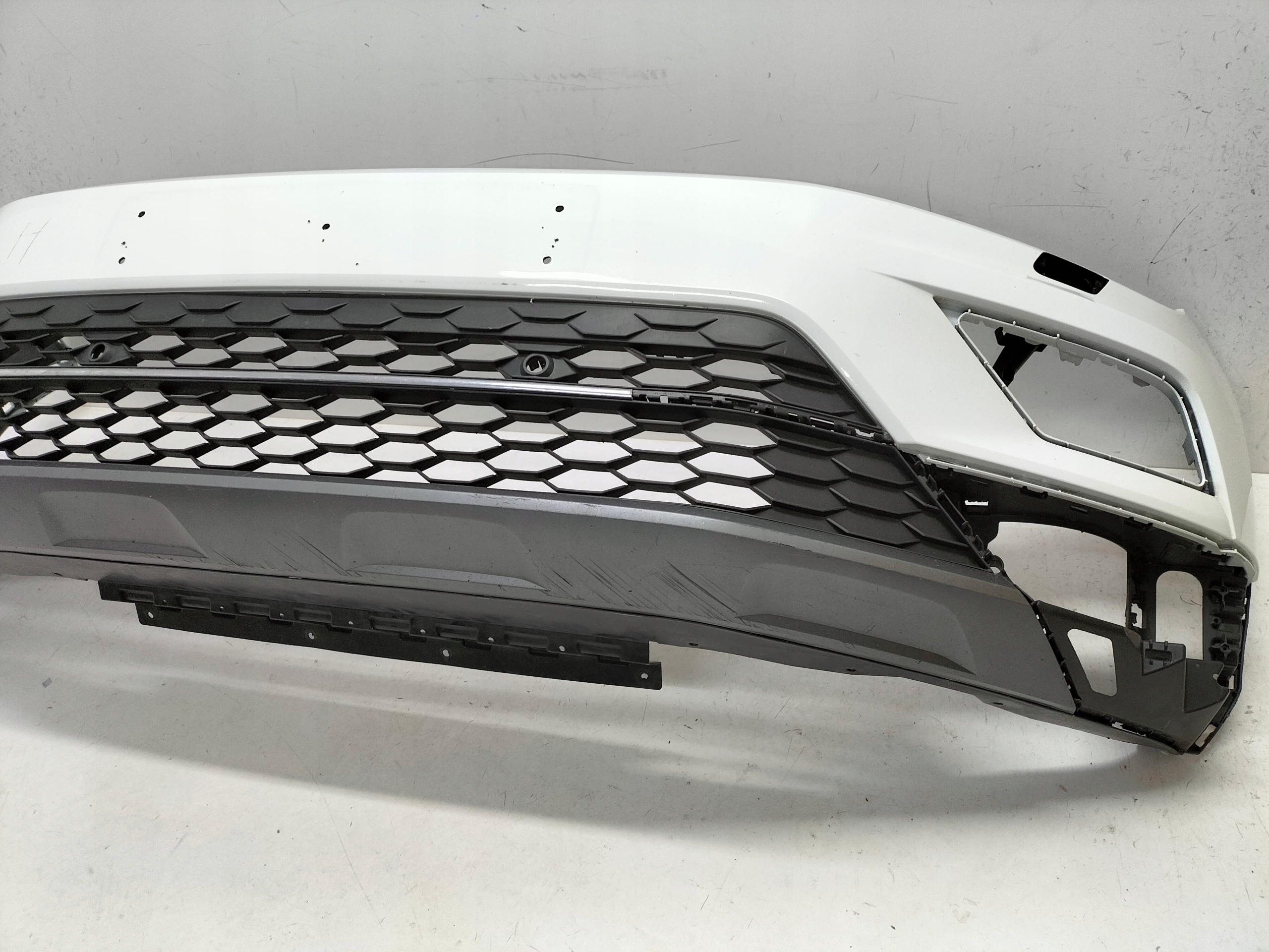 Frontstoßstange vorne VW TIGUAN 2 II 16