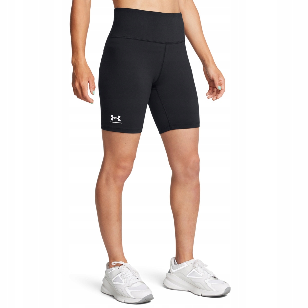 Under Armour spodenki damskie bikery sportowe przed kolano bawełna czarne M