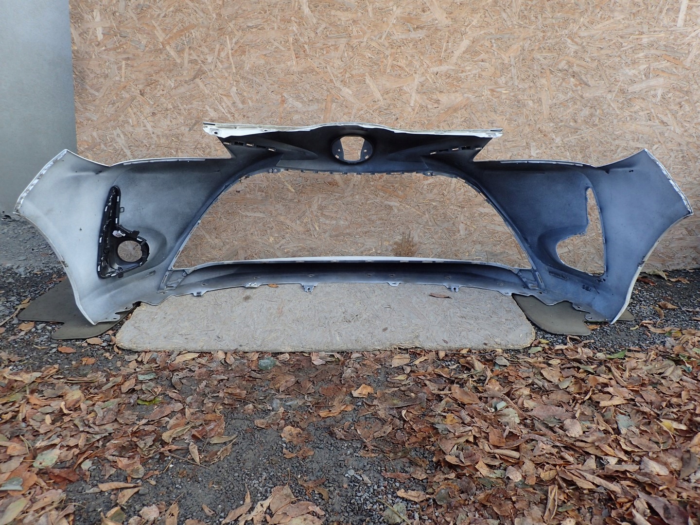 bumper front front TOYOTA YARIS 3 III LIFT 17