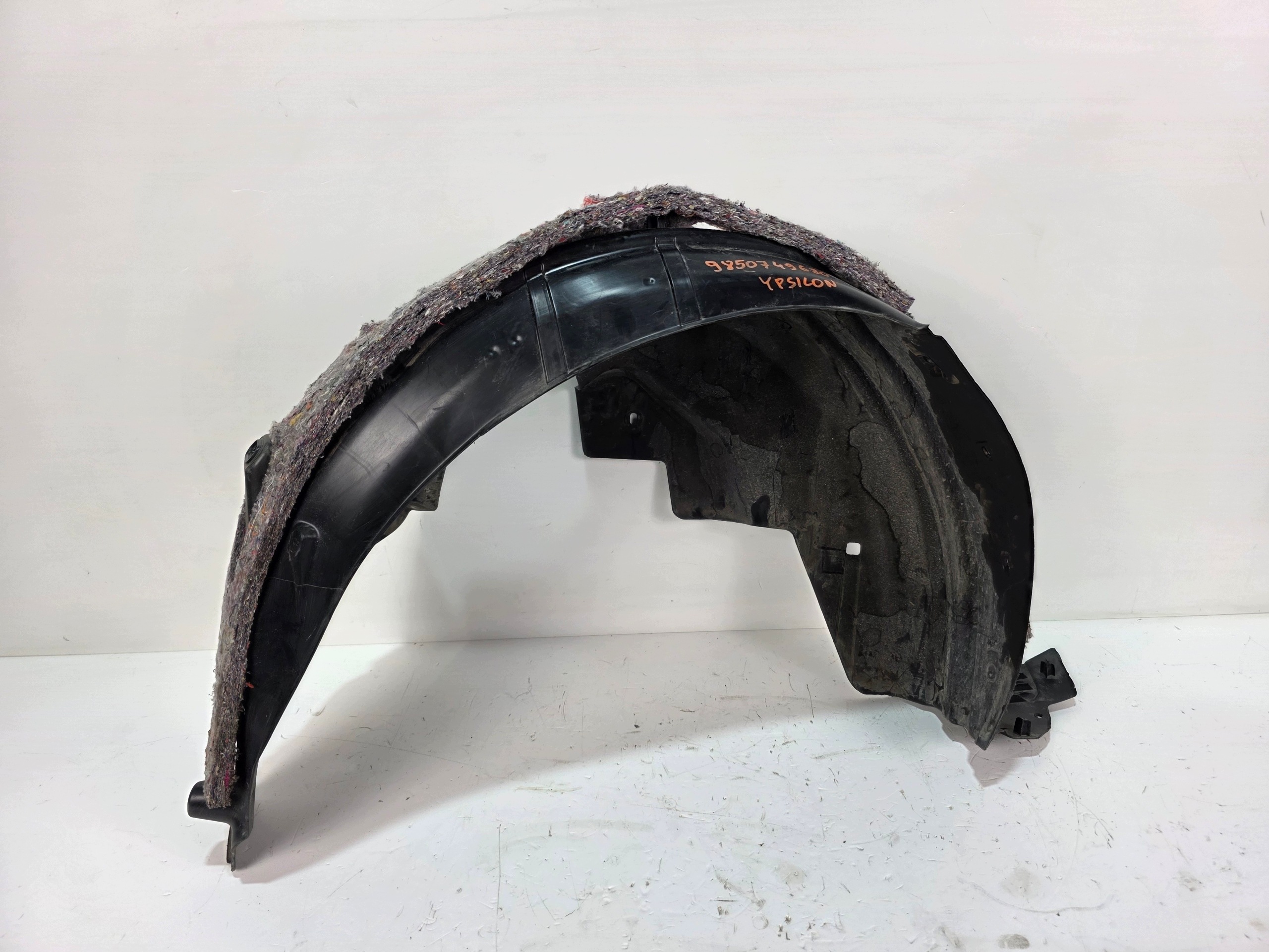mudguard left rear. LANCIA YPSILON IV 9850749680