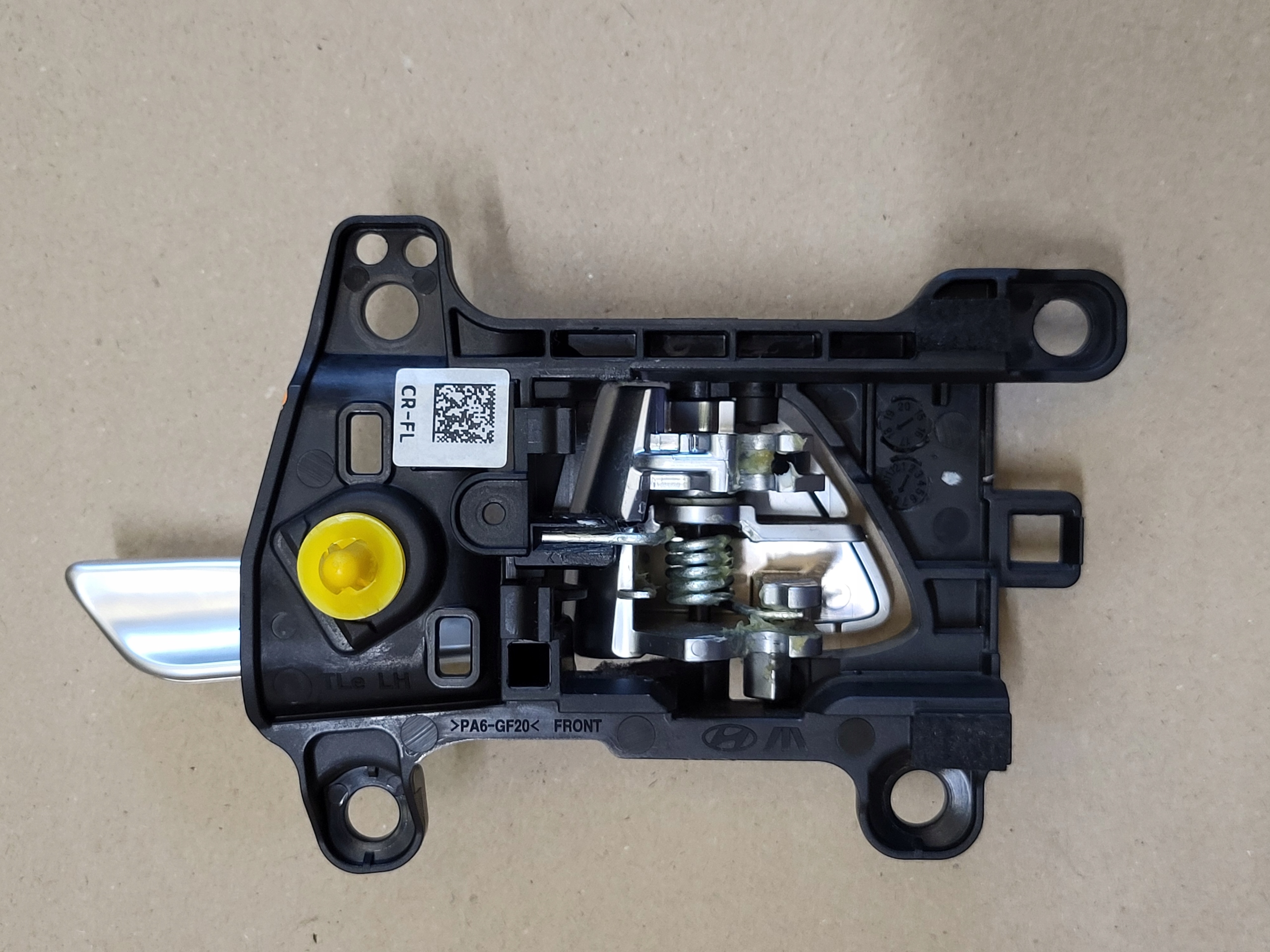 handle inner Z door left front driver´s HYUNDAI TUCSON III 3 TL OE EU