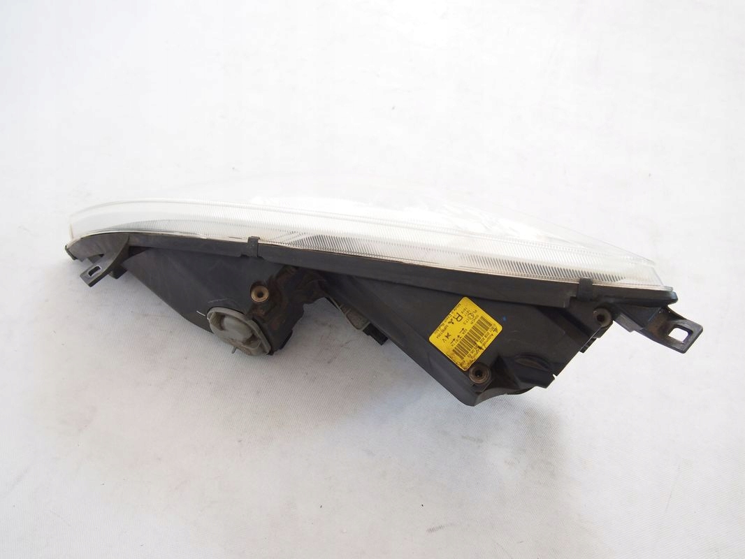Mitsubishi Colt 04-08r Reflektor right light right