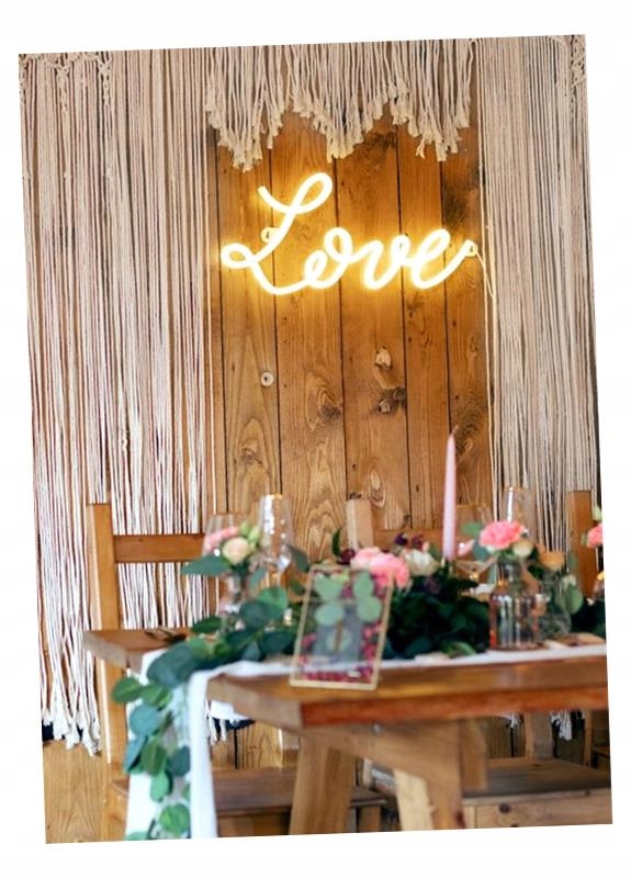 Neon Led Love Biely 61X27, 4 CM