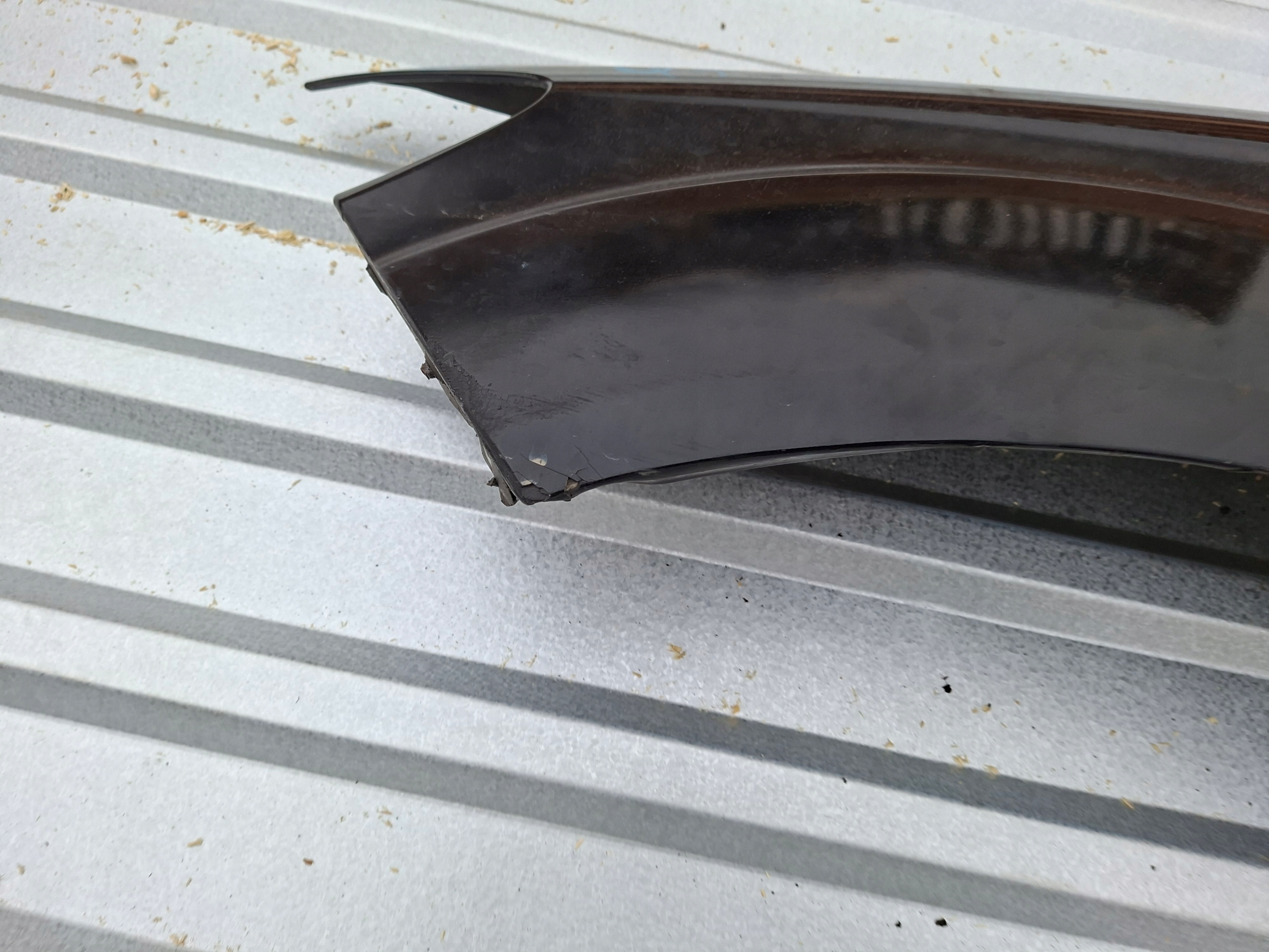 fender left front front AUDI Q7 4L
