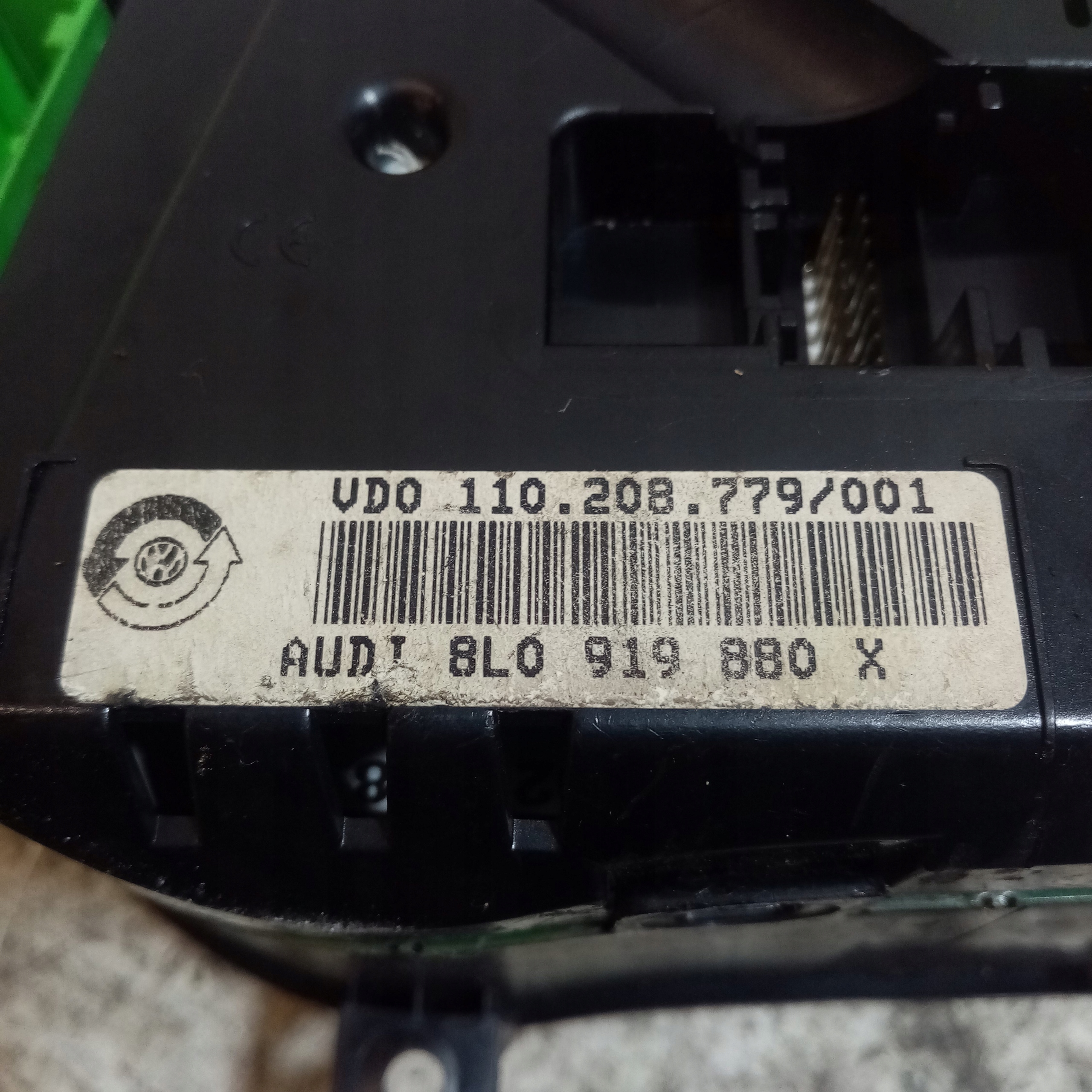 dials dials AUDI A3 8L 1.9 TDI 8L0919880X