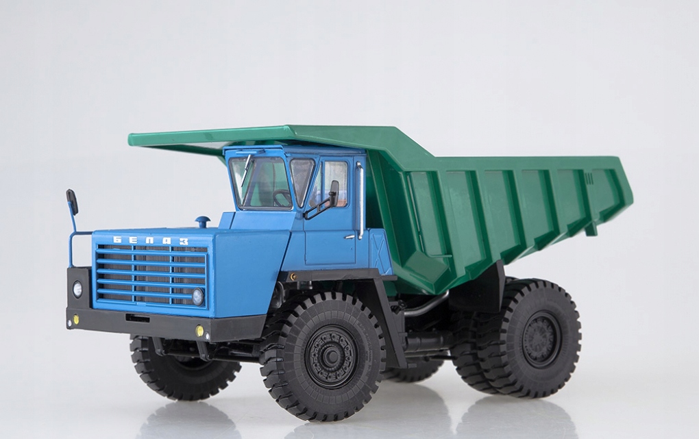 BelAZ-540A modrozelená 1:43 Speciální vydání DeAgostni