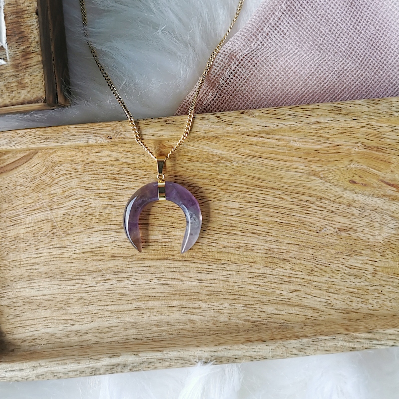 NASZYJNIK ZE STALI CHIRURGICZNEJ RÓG OBFITOŚCI AMETYST HIPOALERGICZNY Marka bez marki