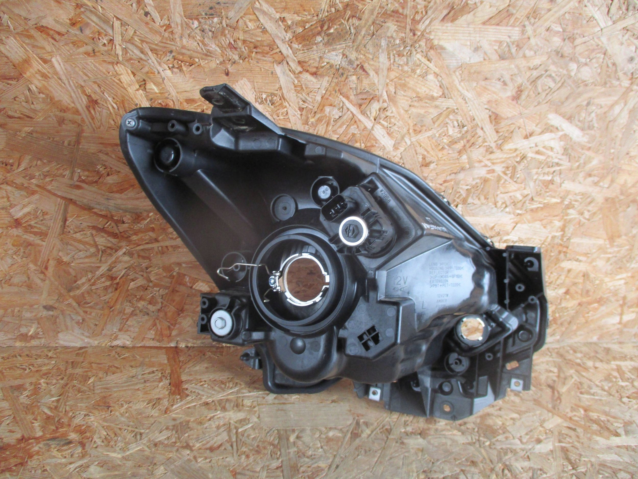SUZUKI SWIFT MK 8 VIII 17+ light front front left W2962