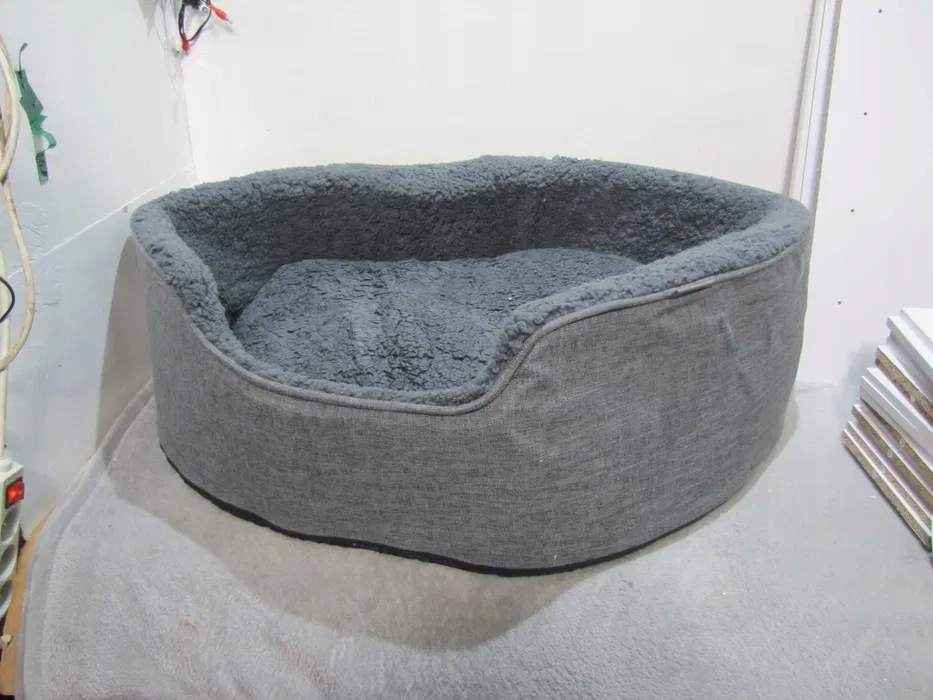 Levně Lionto Pelíšek pro psa s polštářem Šedý Outlet