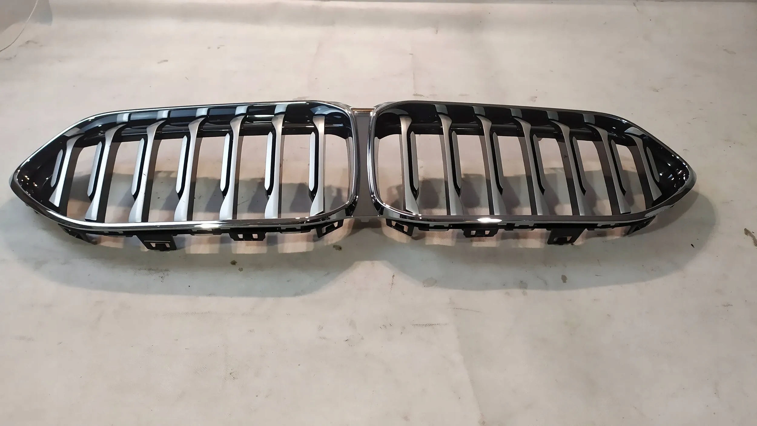 BMW 2 F44 Kühlergrill FRONTGRILL Kühlergitter 5A39376 - Thumbnail 4