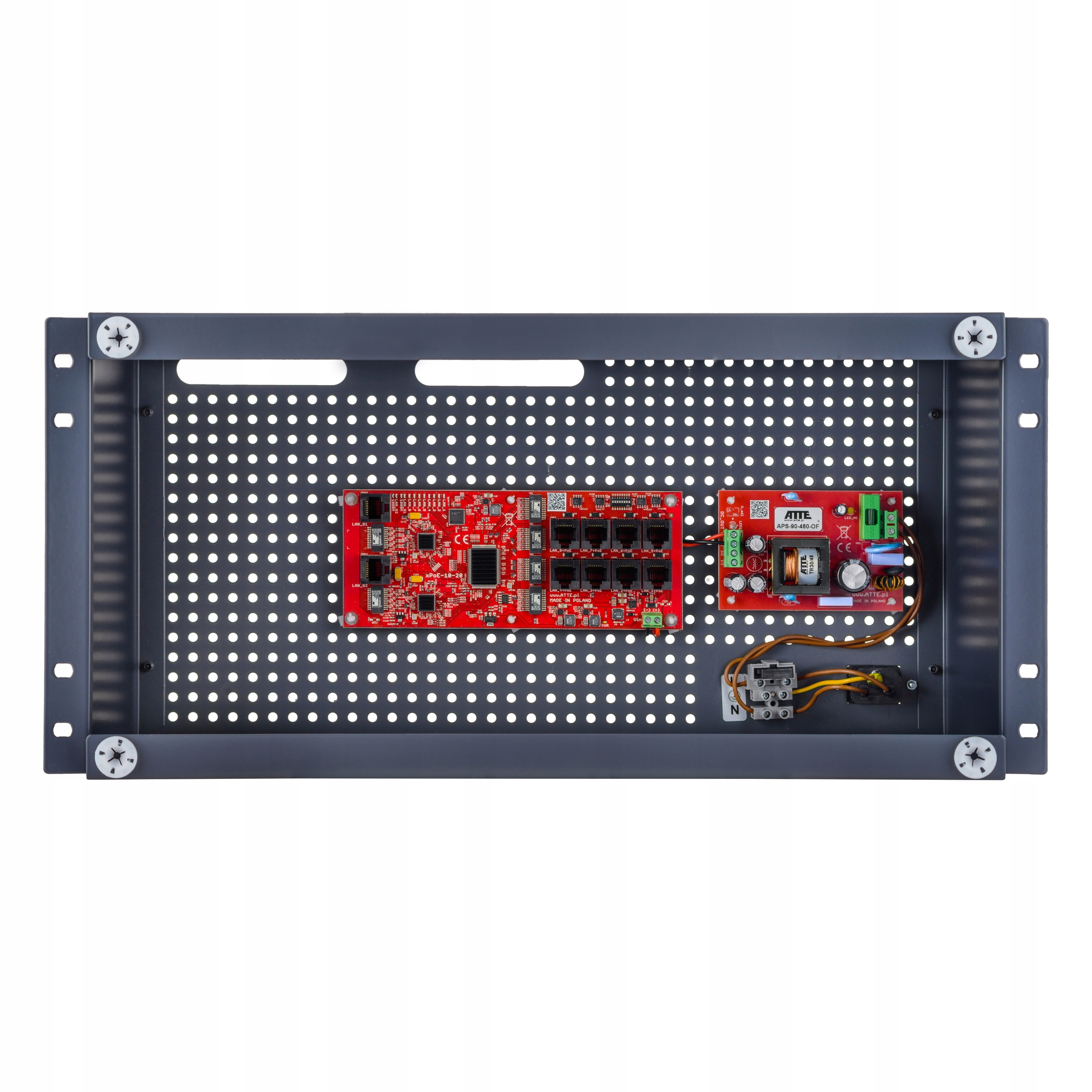 Prepínač pre 8 kamier IP-8-20-R5U0 Atte