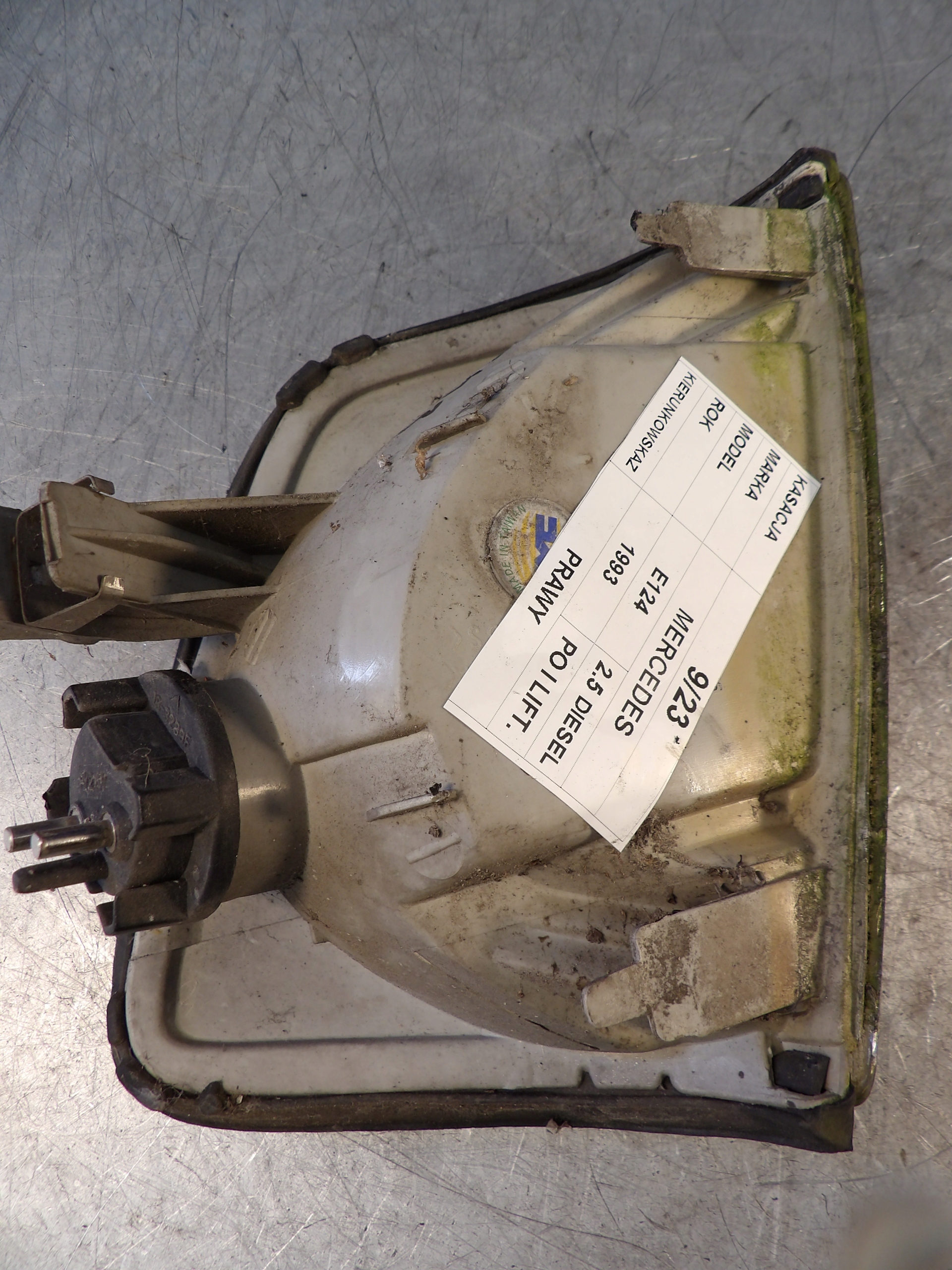 indicator right Mercedes E124 18-3289B