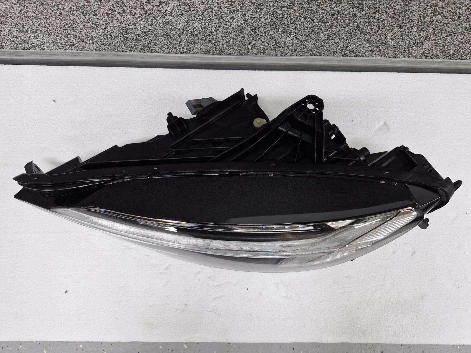 light left Volvo S60 V60 2018- Full Led Active High Beam