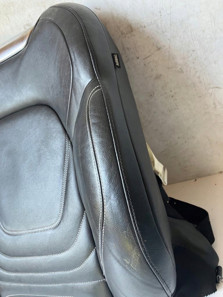 кресло передний левый DS5 кожа