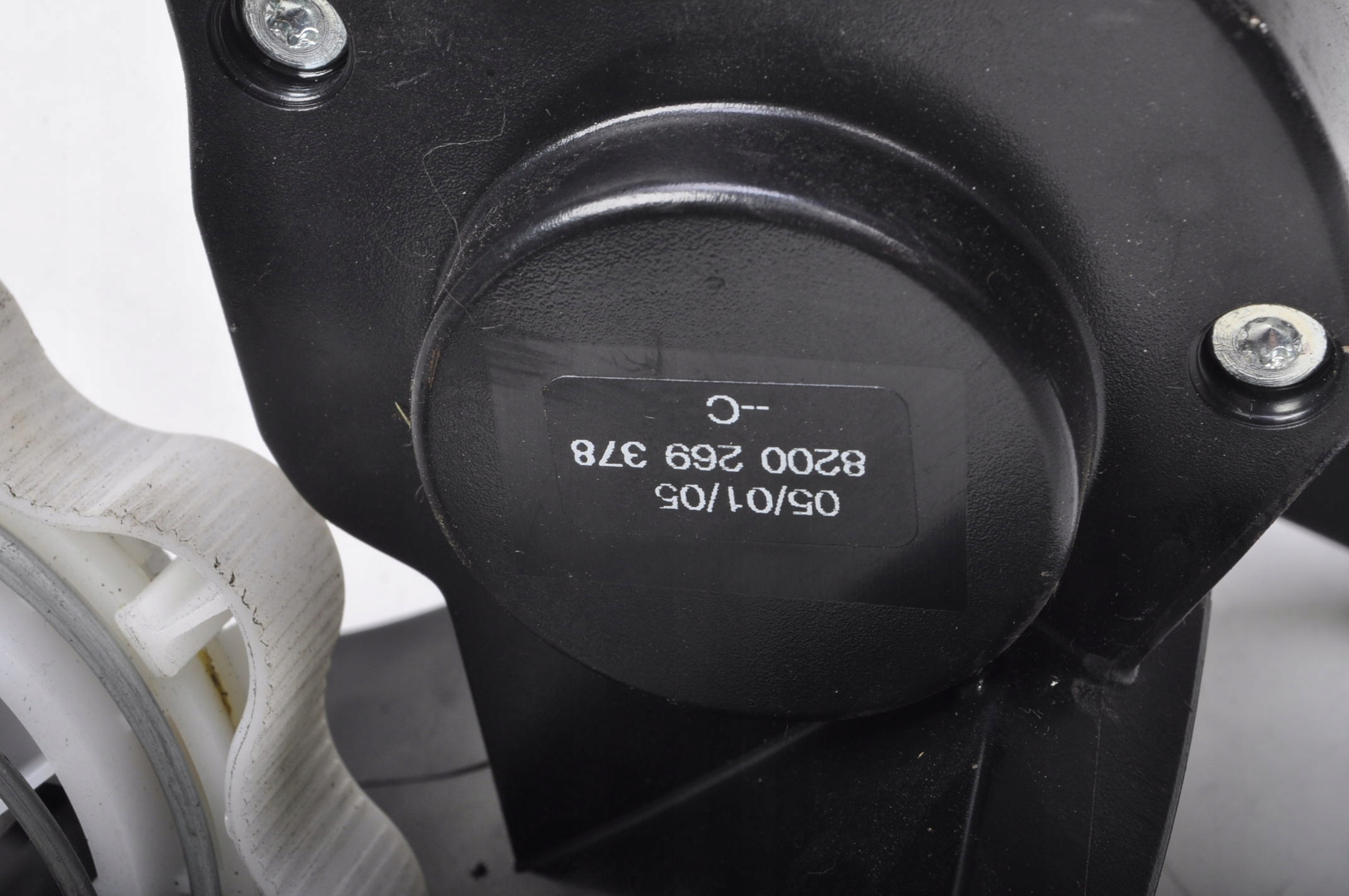 RENAULT MODUS WINDA KOŁA ZAPASOWEGO 8200269378 Producent części Renault