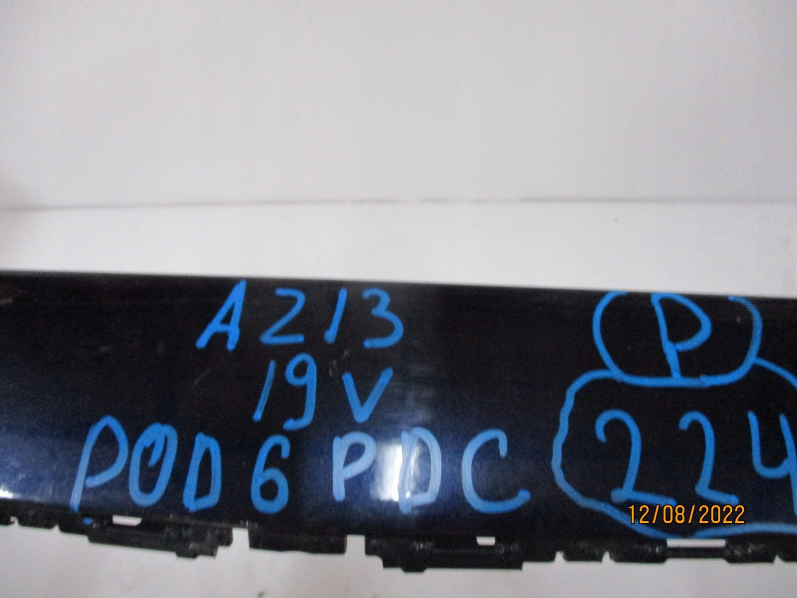 bumper MERCEDES E KLASA A213 A2138850238 6 PDC