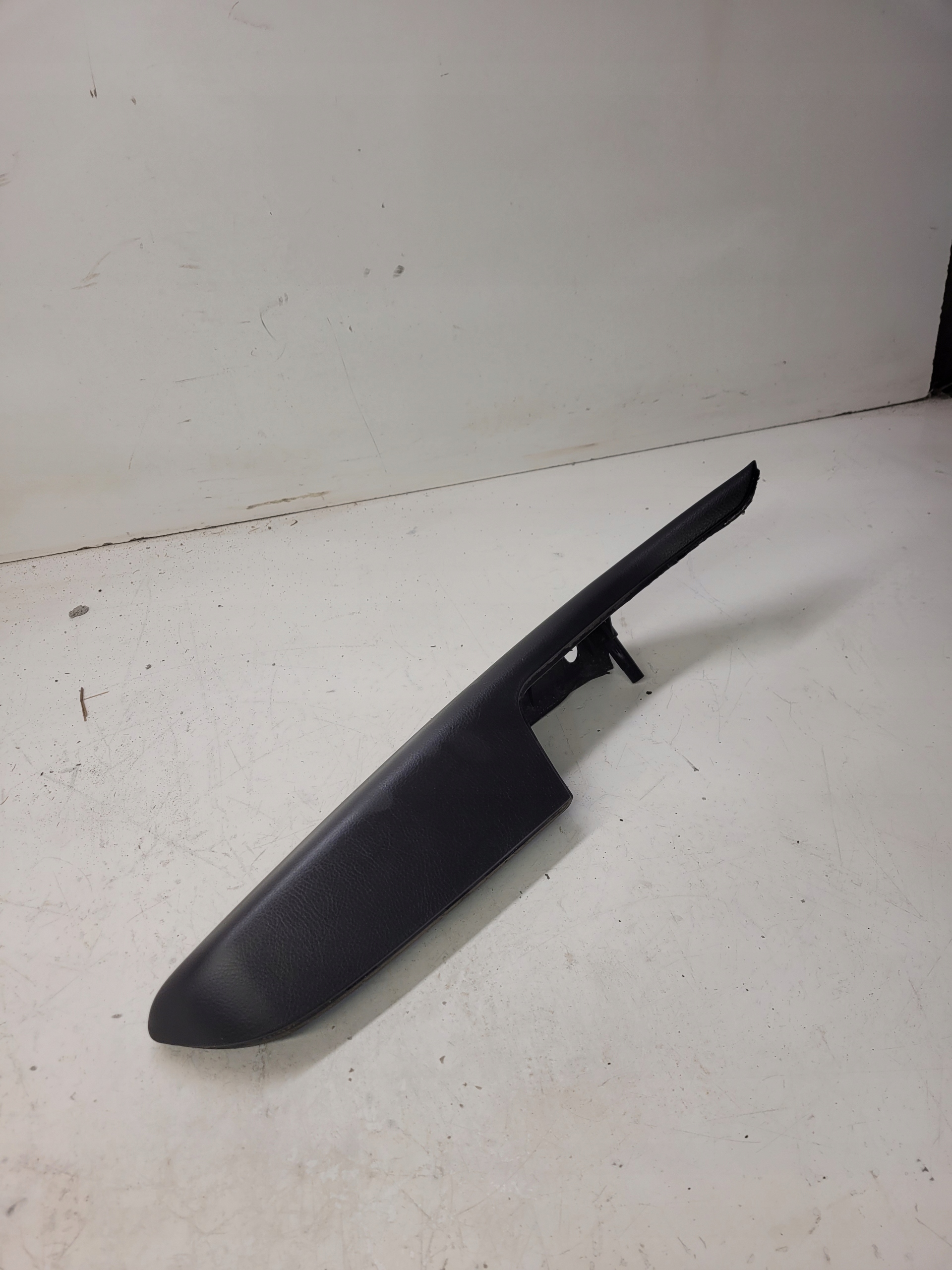 armrest PRAWYCH door AUDI A6 C6 4F1867106A