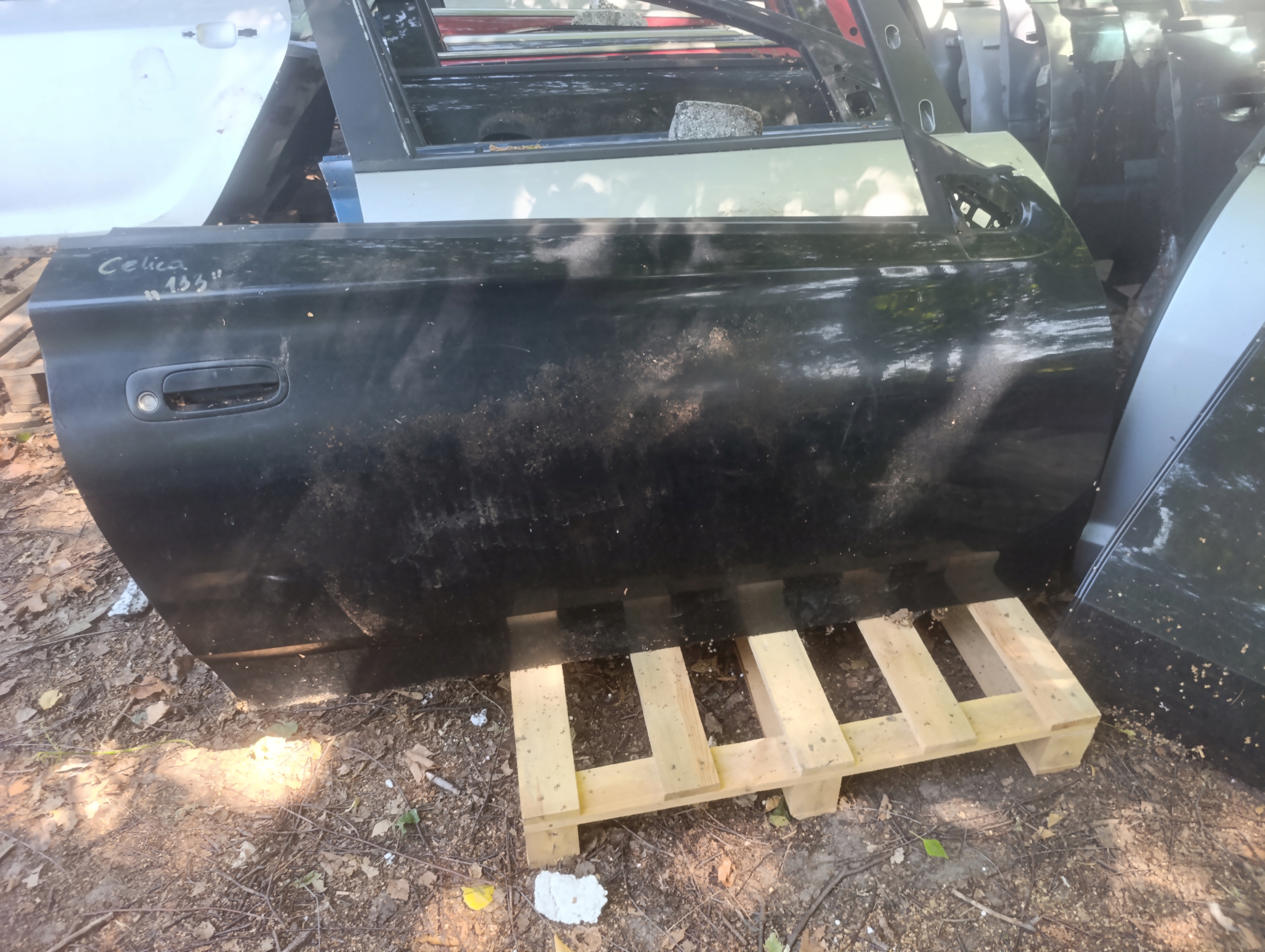 door right front right TOYOTA CELICA black,