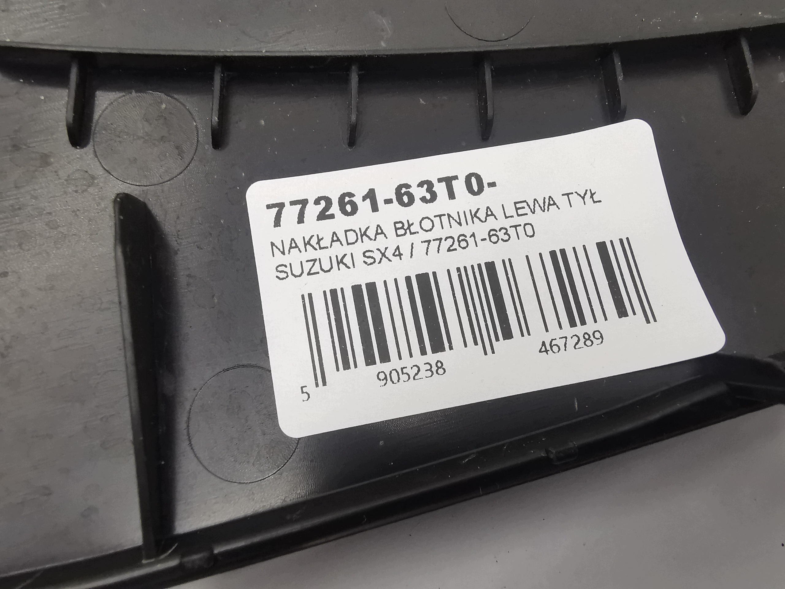 couverture aile gauche arrière SUZUKI SX4 / 77261-63T0