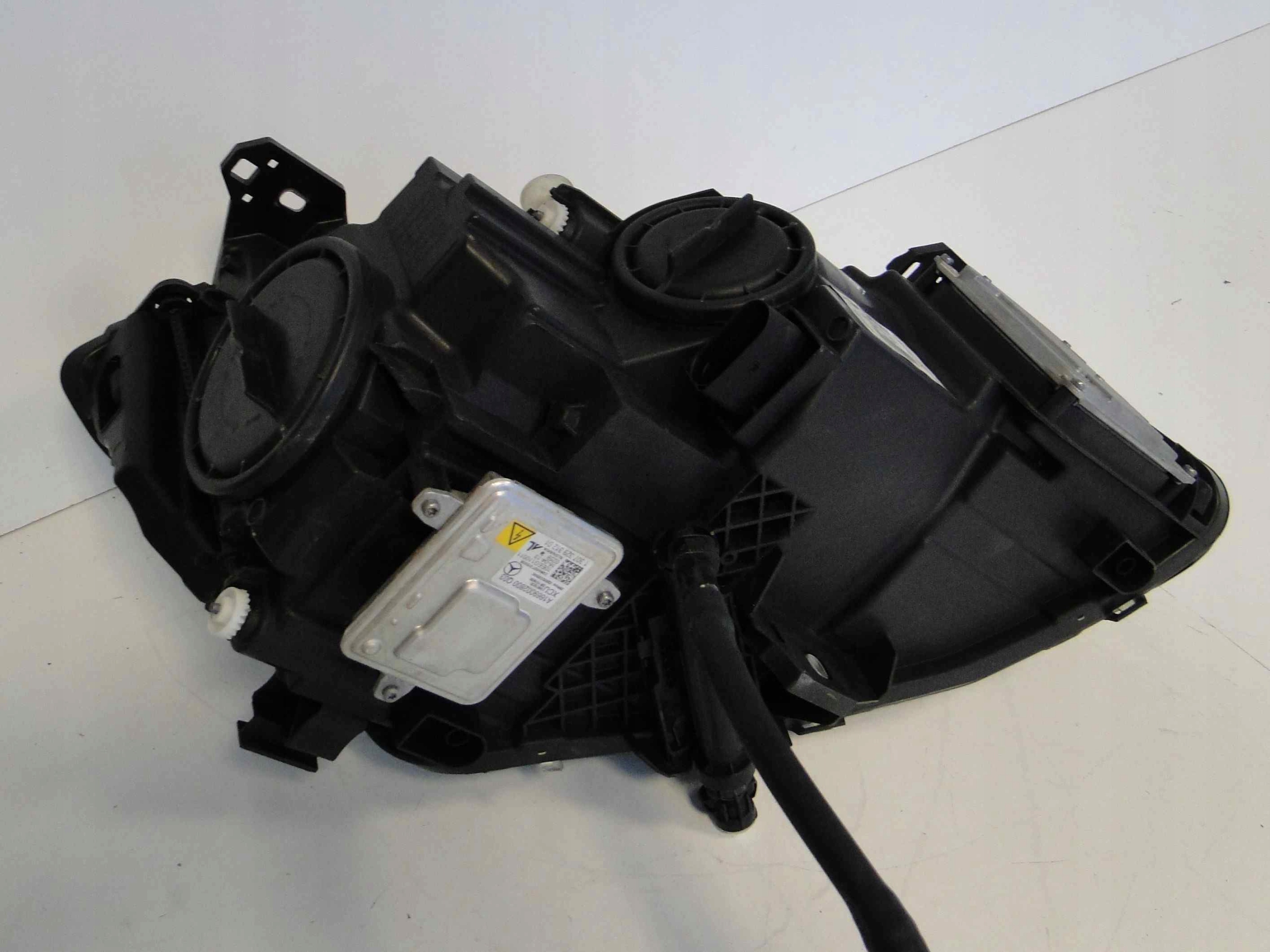 MERCEDES A W176 176 LIFT PRZETWORNICA LAMPY KSENON Numer katalogowy oryginału A1669002800