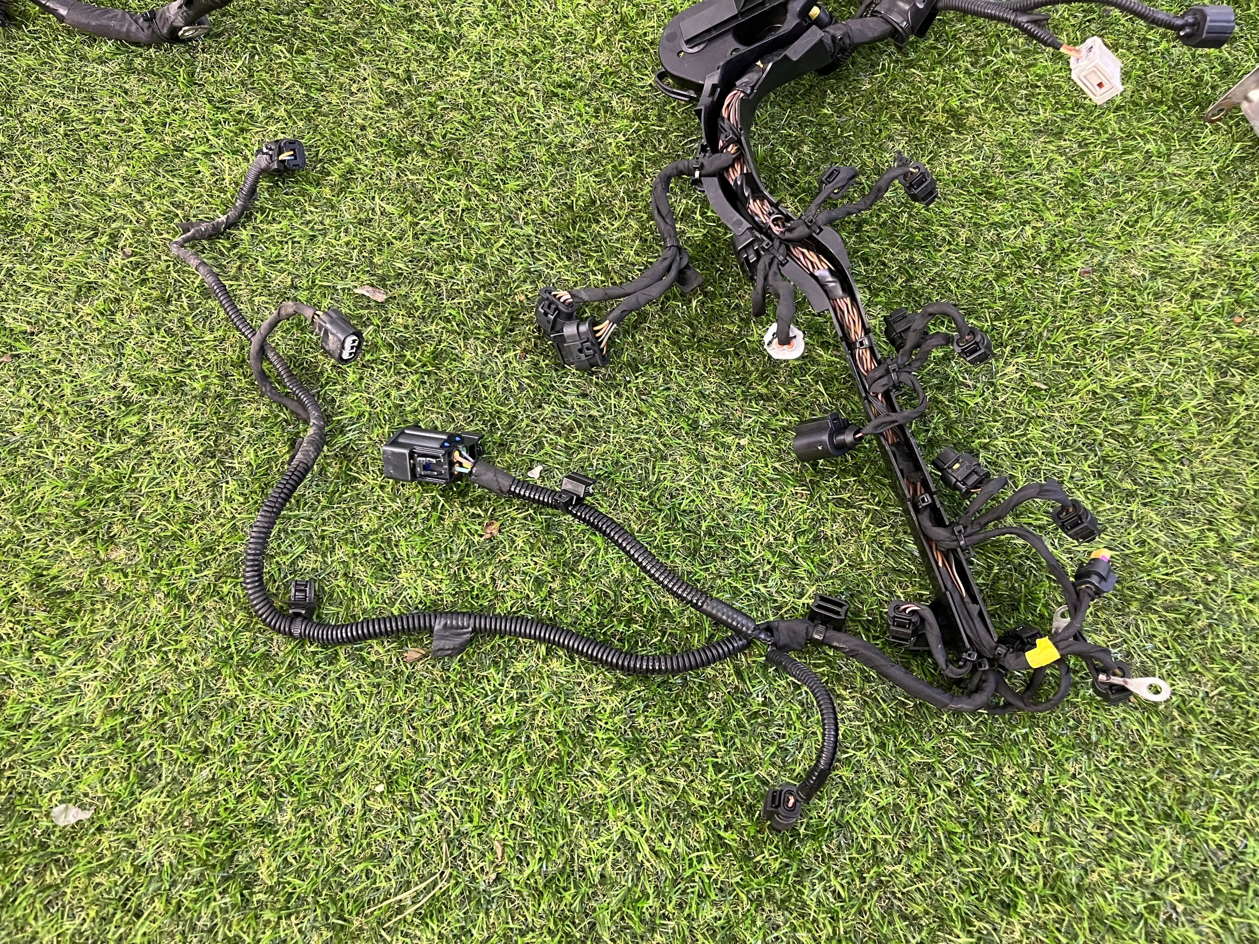 bundle electrical of the engine VOLVO XC90 II 2019 T6 2.0 B 31453253