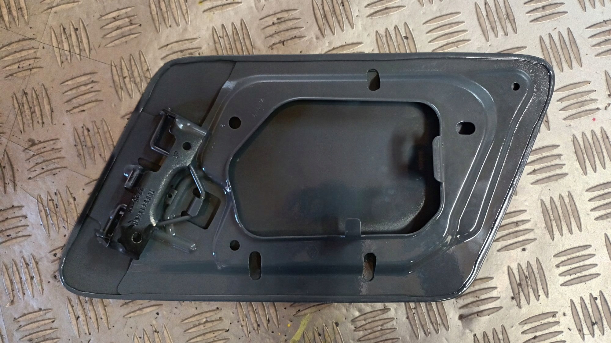 Volet trappe carburant Carburant RENAULT TALIANT 2021->