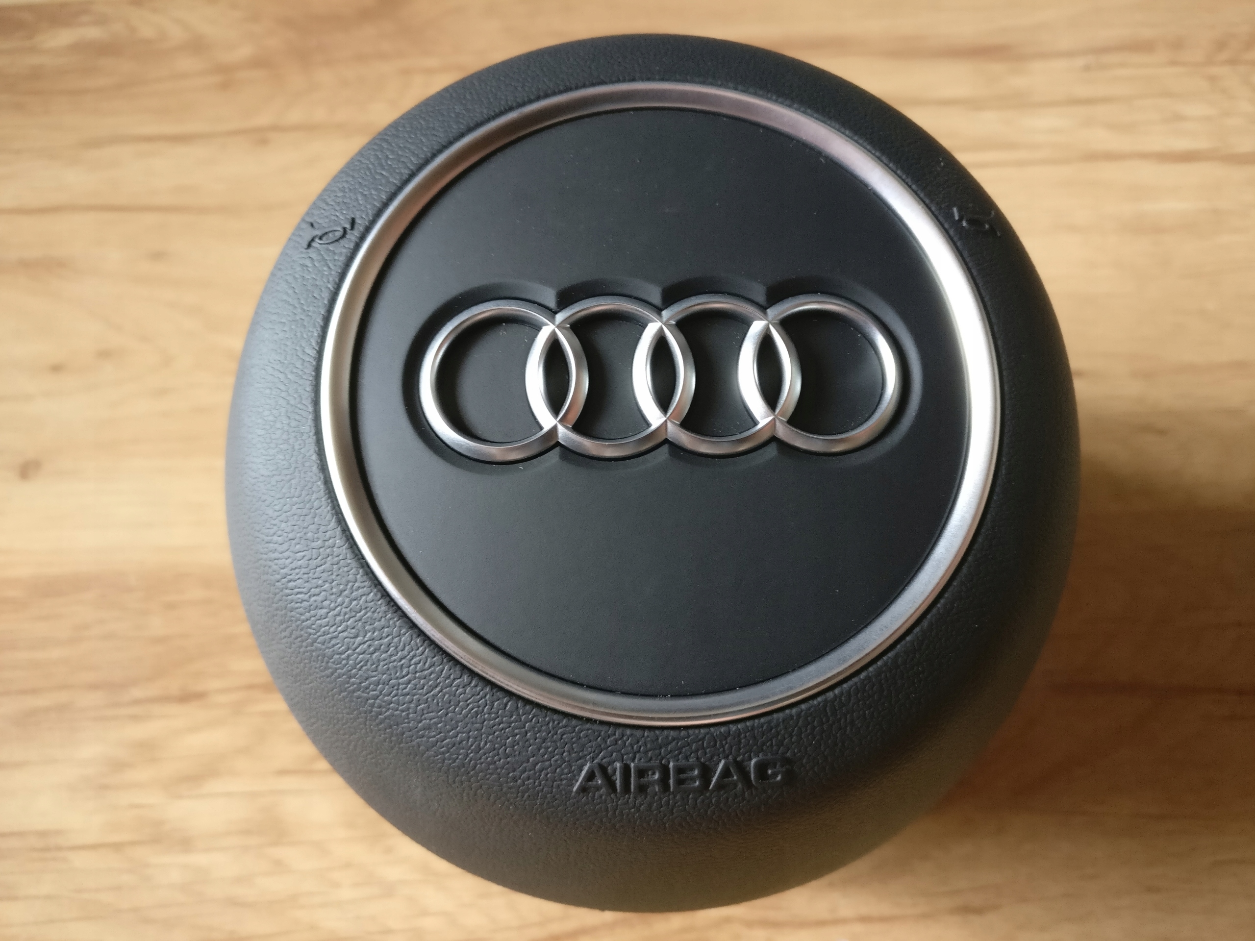 Подушка безпеки AUDI A1 II 82A 2018-подушка 82a880201g