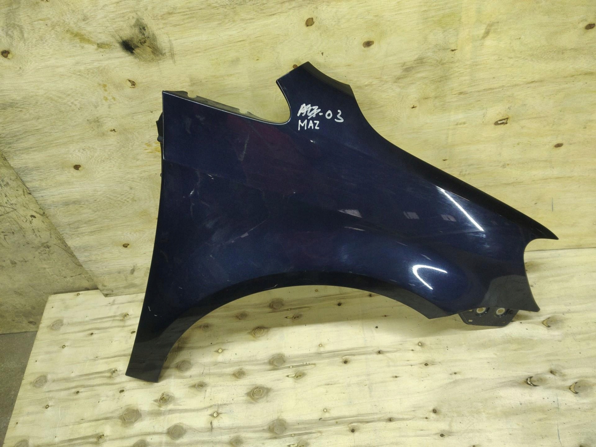 fender front right side Volkswagen Touran 2nd facelift 2011