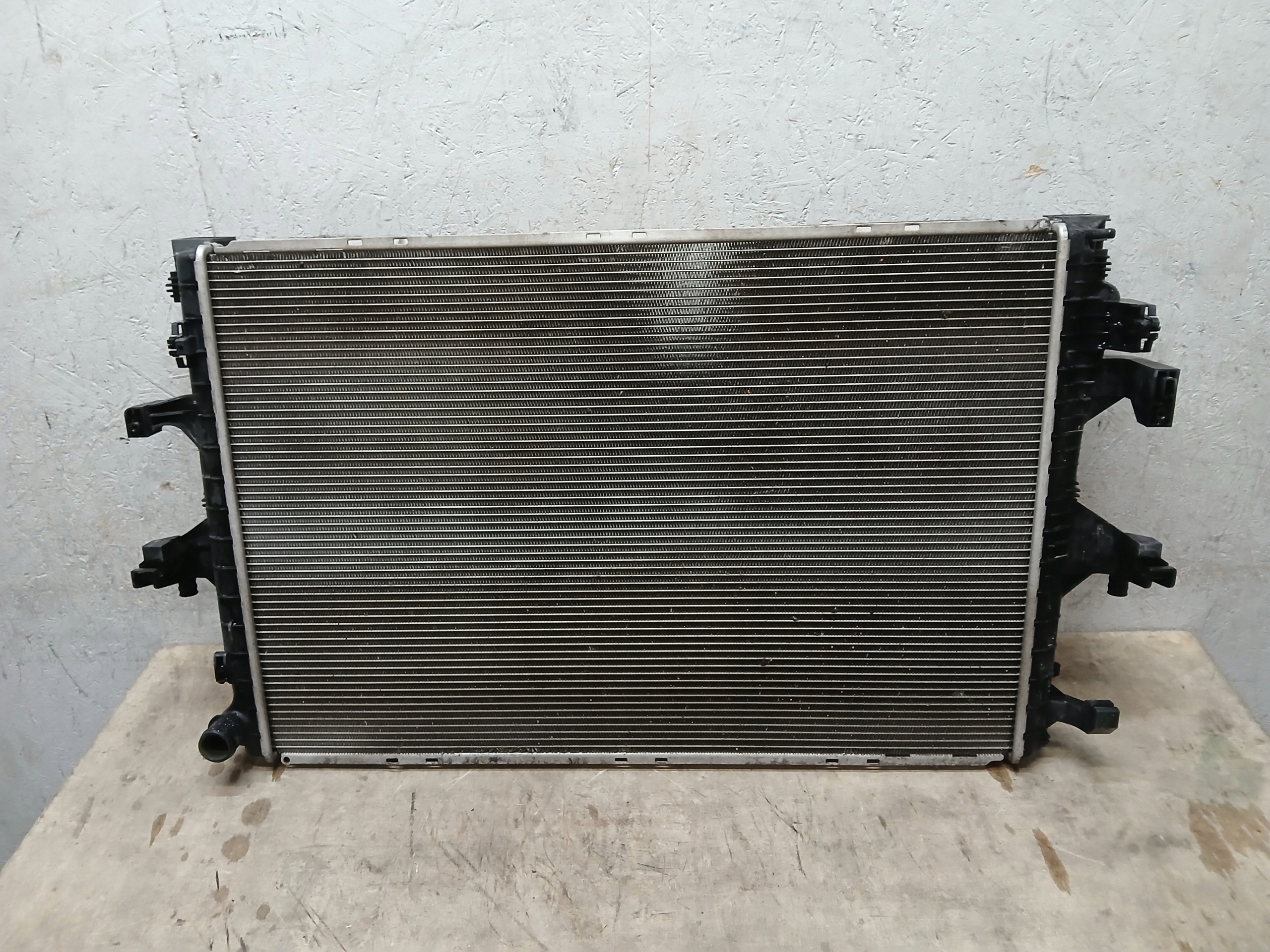 water cooler VW T6 T-6 7E0 7E0121253C