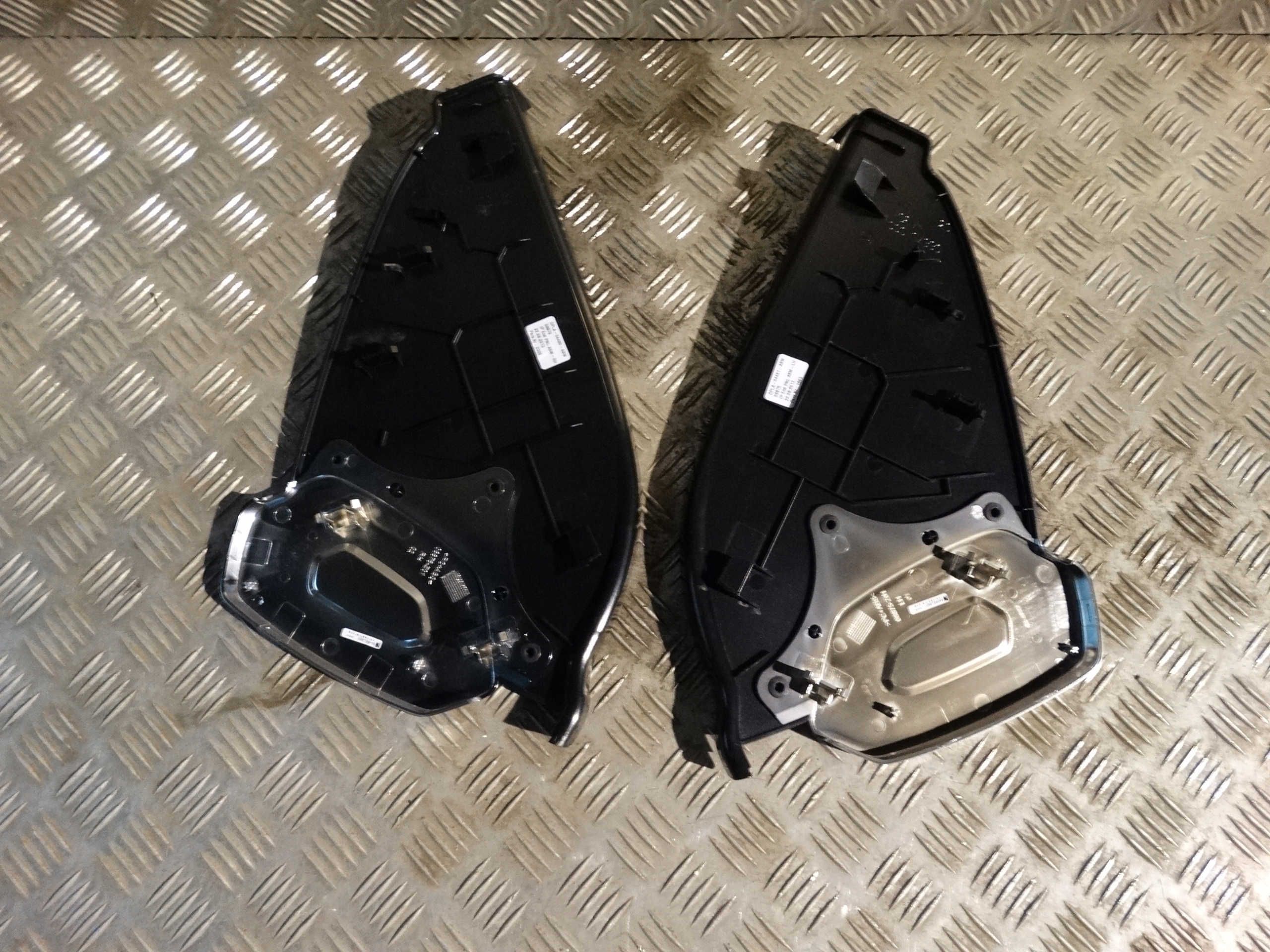 cover consoles left and right RANGE ROVER L494 1