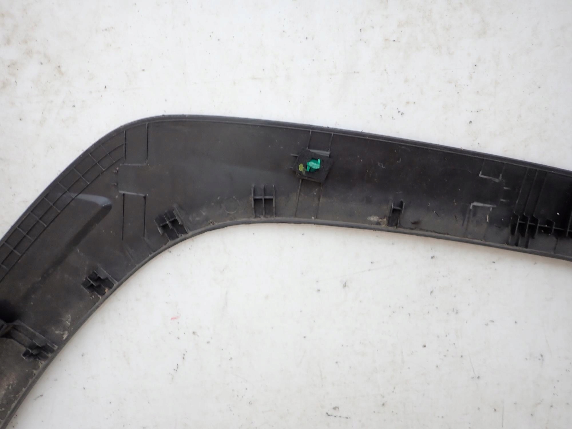 HYUNDAI TUCSON IV 4 20-> moulding cap left front