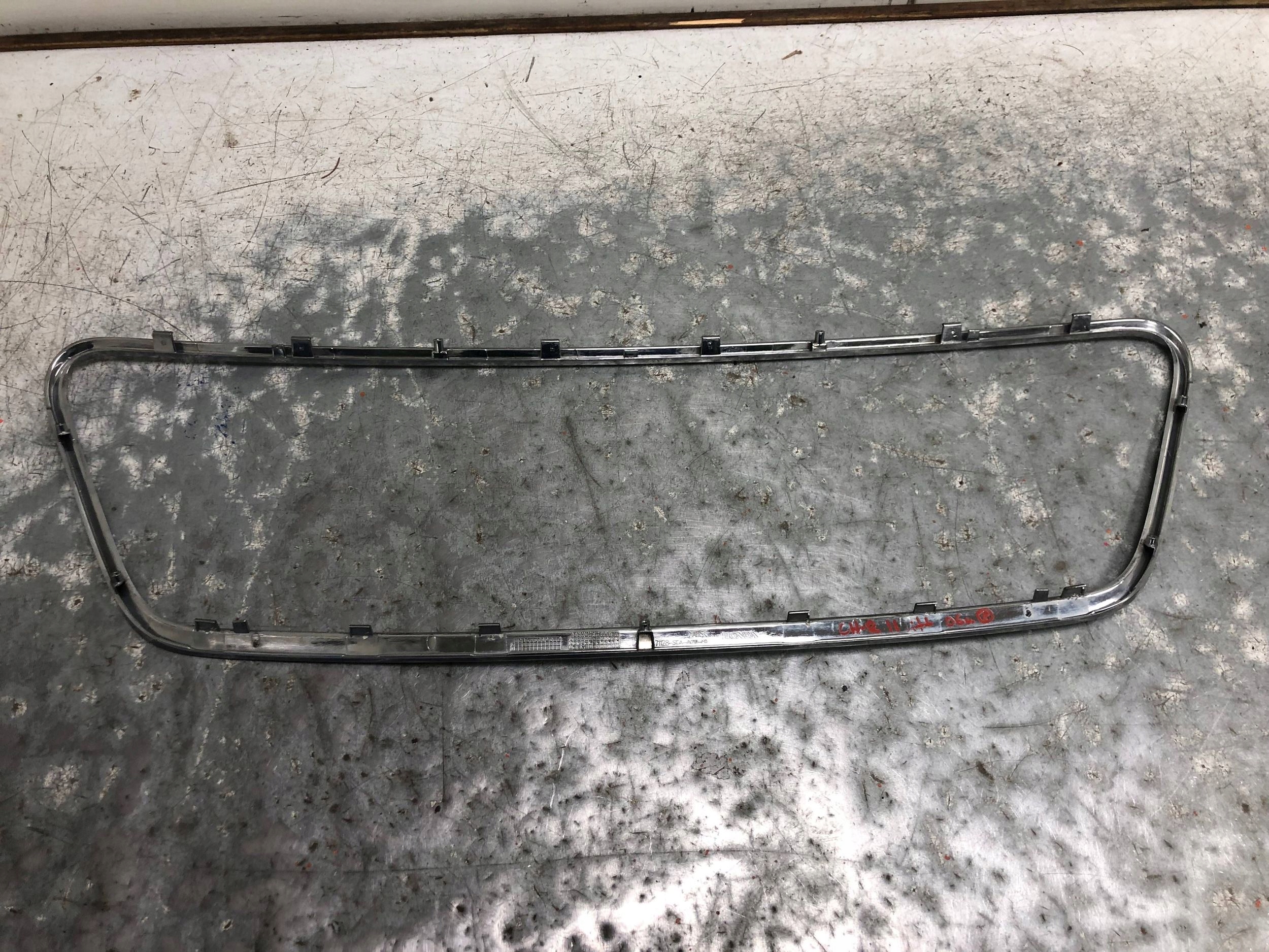 frame CHROM GRILLA HONDA CR-V 71128-SCA