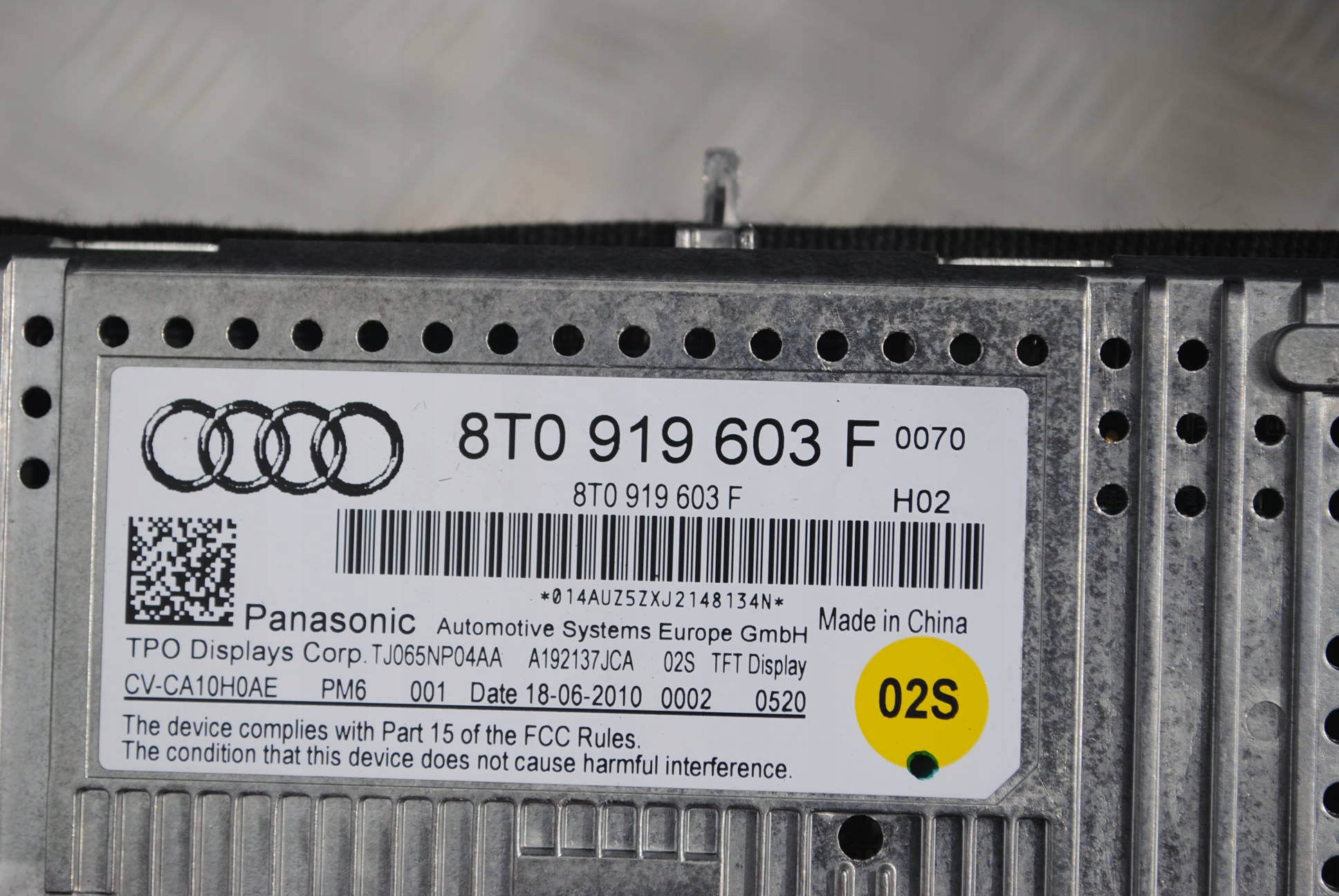 EKRAN WYŚWIETLACZ MONITOR 8T0919603F AUDI A5 8T 2.0 TFSI SPORTBACK Typ samochodu Samochody osobowe