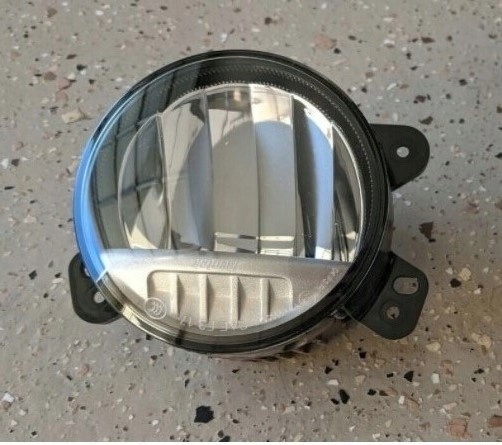 HALOGEN W ZDERZAK JEEP WRANGLER JL SAHARA RUBICON