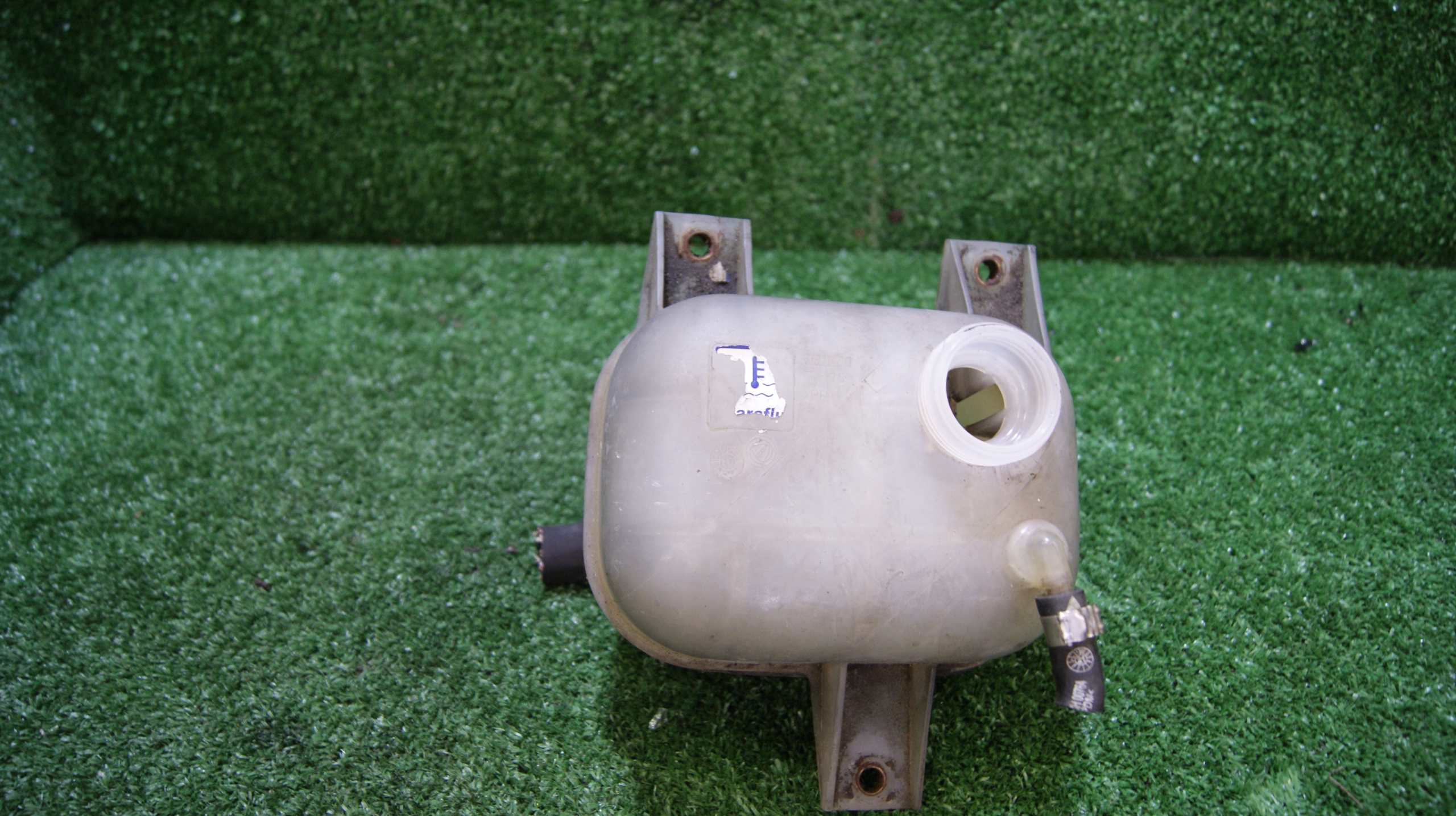 Réservoir eau FIAT DOBLO 2