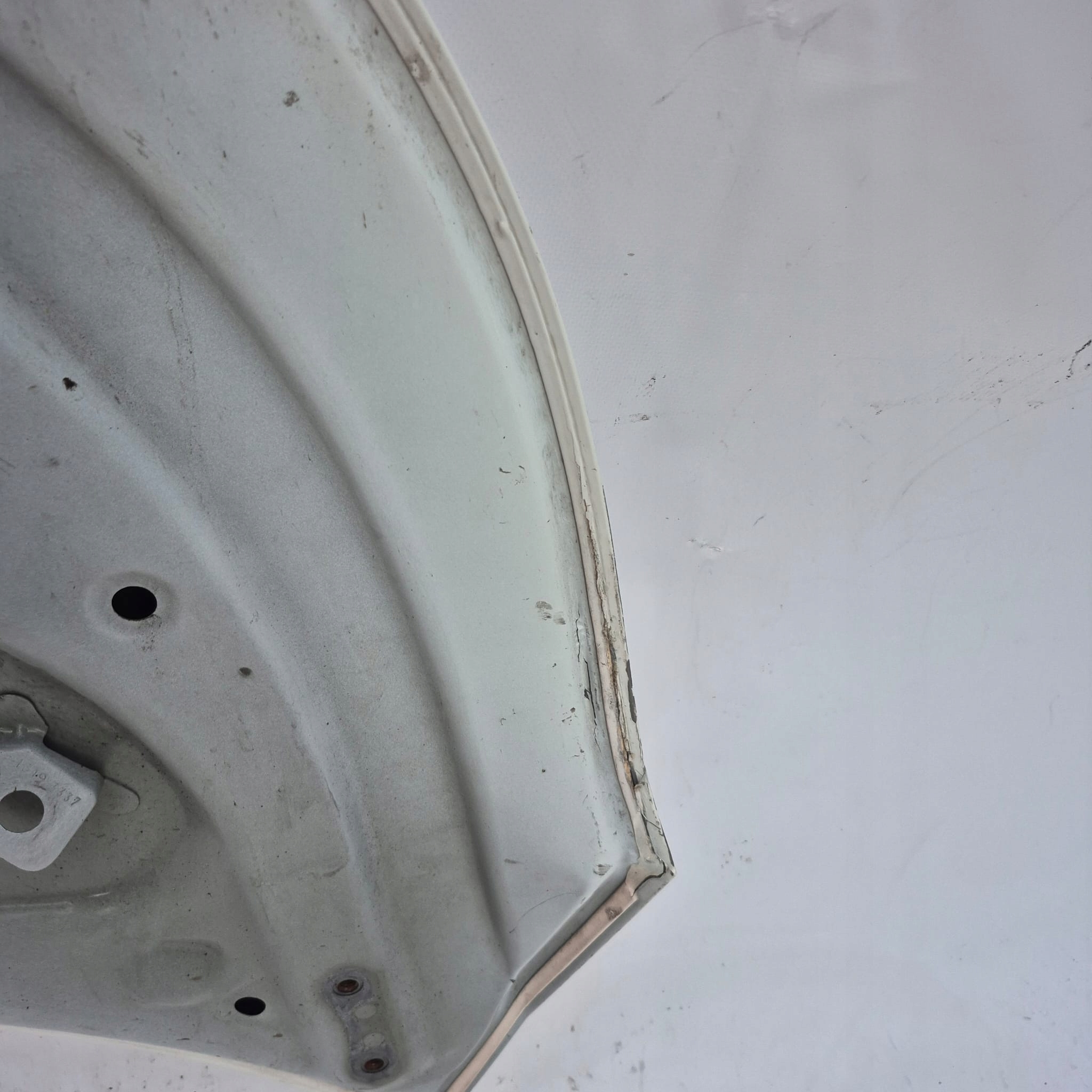 PEUGEOT 108 14- bonnet
