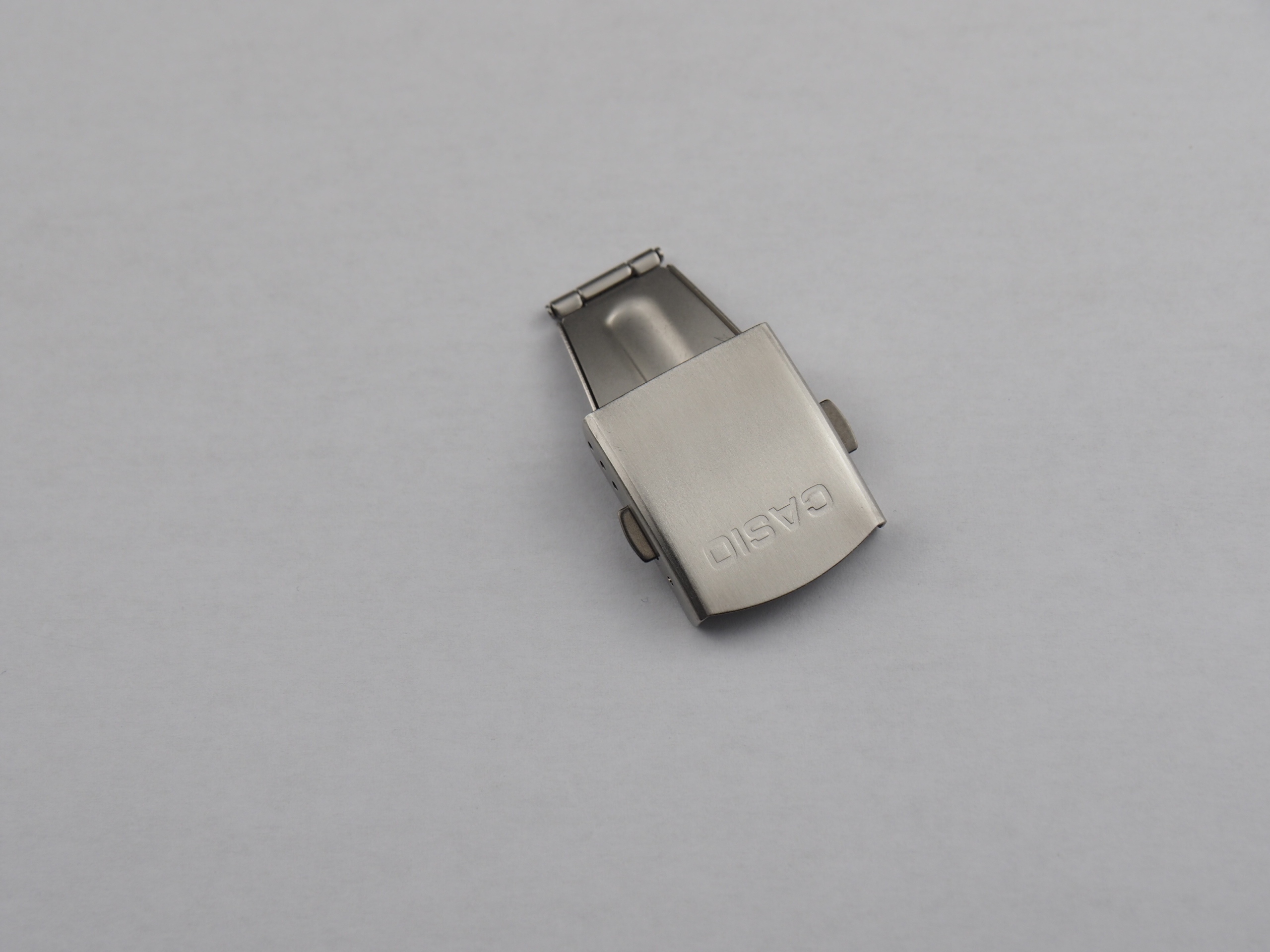 20 MM KLAMRA MOTYLKOWA DO PASKA BRANSOLETY CASIO EAN (GTIN) 5906301704072