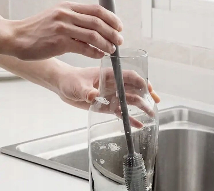 SZCZOTKA SILIKONOWA MYCIA SZKLANEK BUTELEK SŁOIKÓW DŁUGA MYJKA Kolor dominujący srebrny/szary