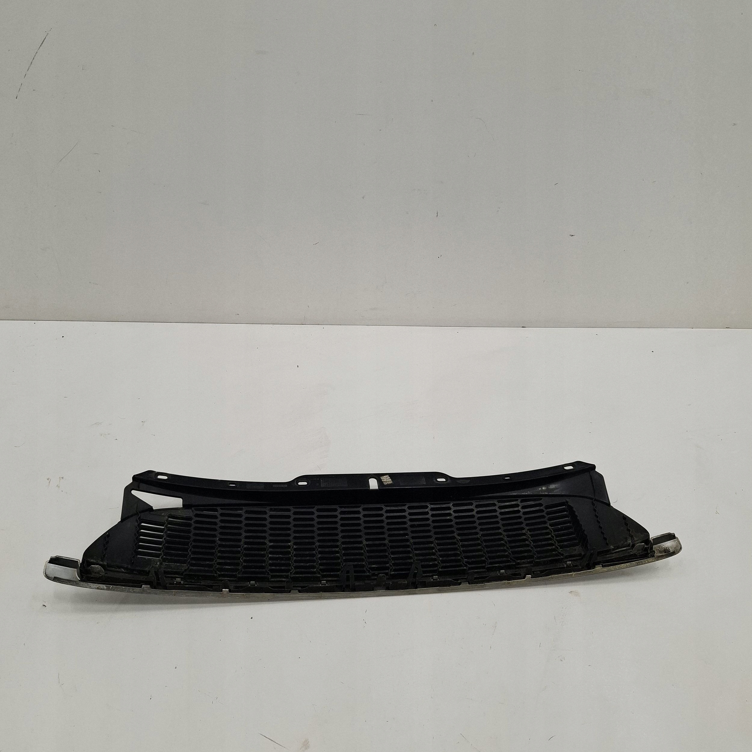 решетка радиатора в бампер перед MINI COOPER s R56 7209903