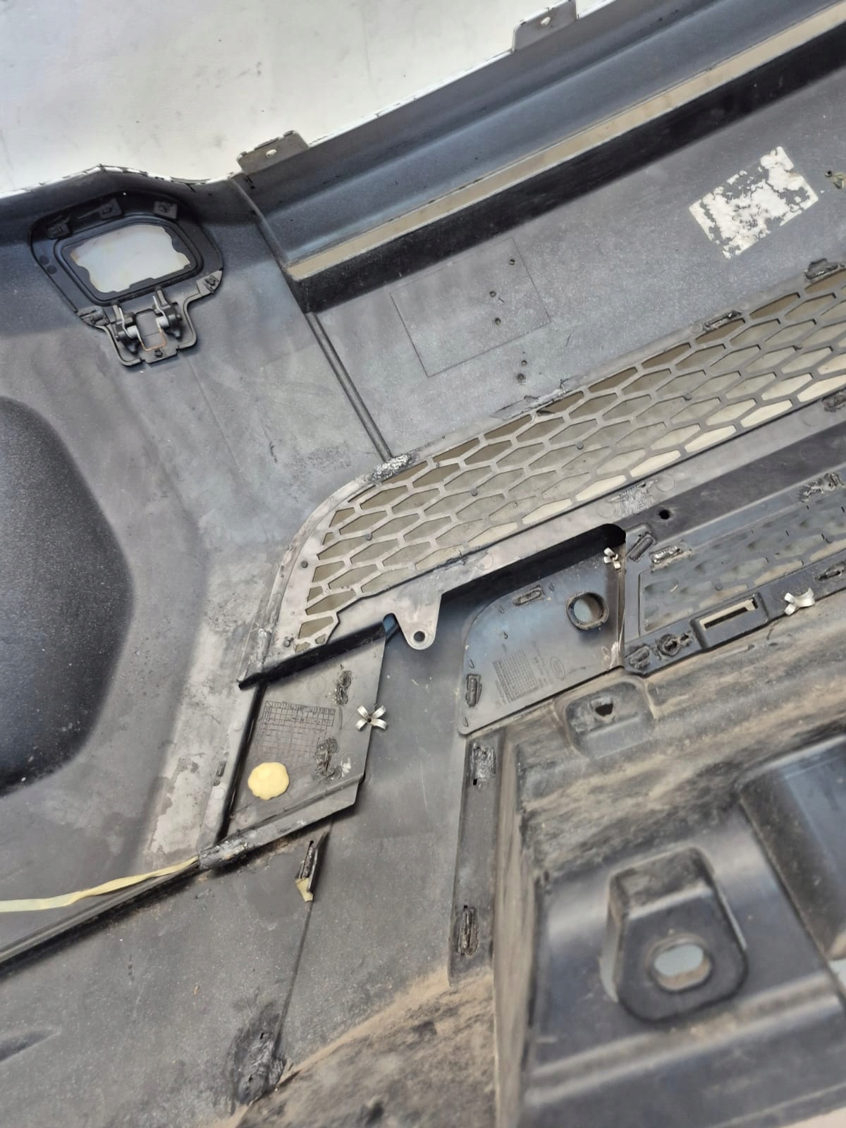 RANGE ROVER EVOQUE and 1 DYNAMIC 11-15 bumper front front washer PDC