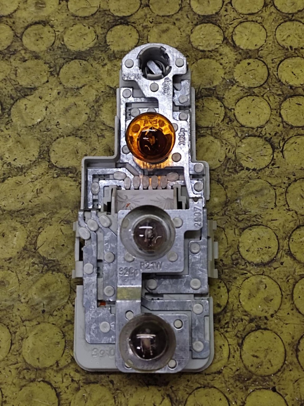 AUDI A3 8L light right rear part 8L0945096