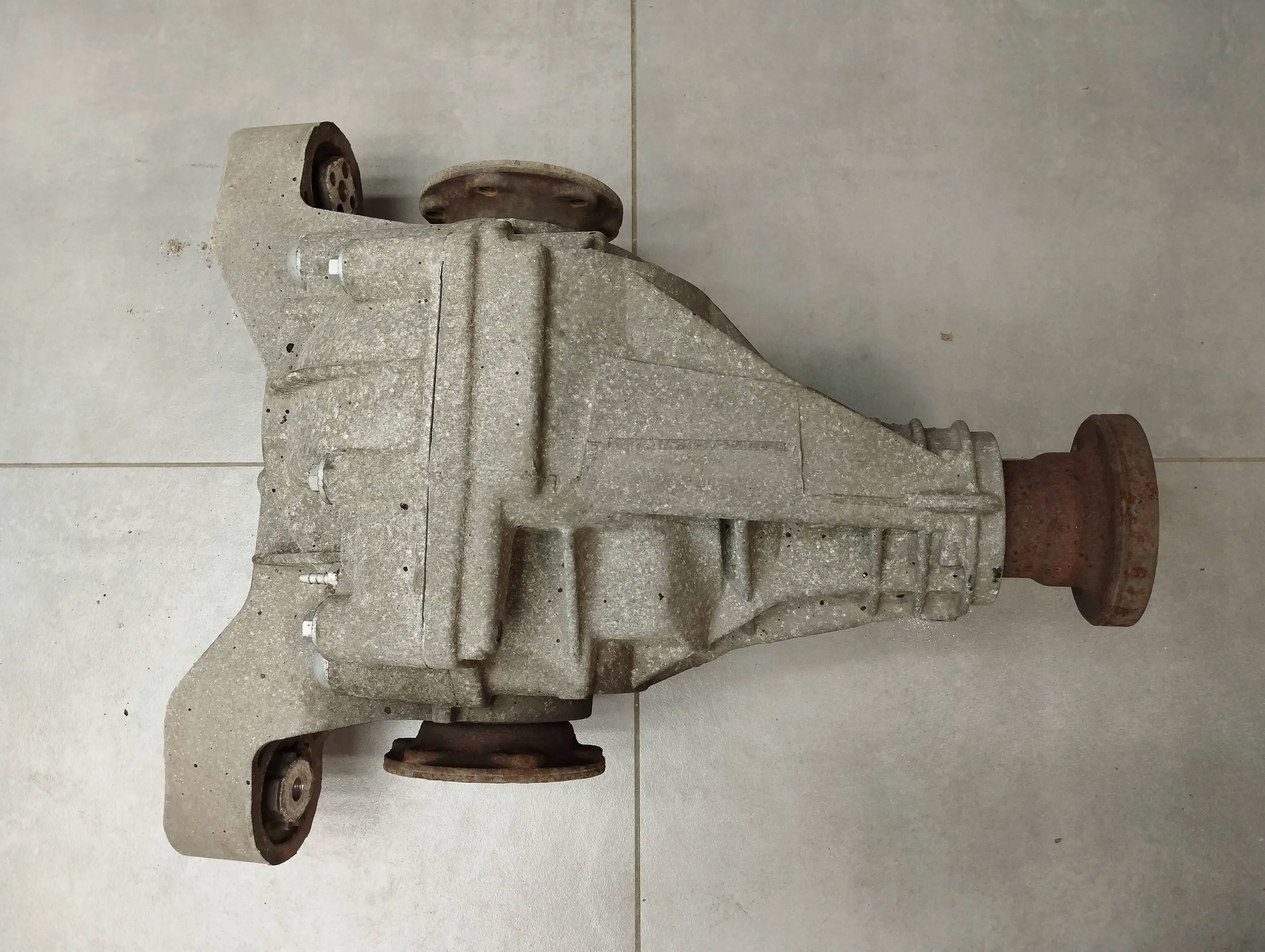 Audi Q7 4L diff differential rear part 4460310018