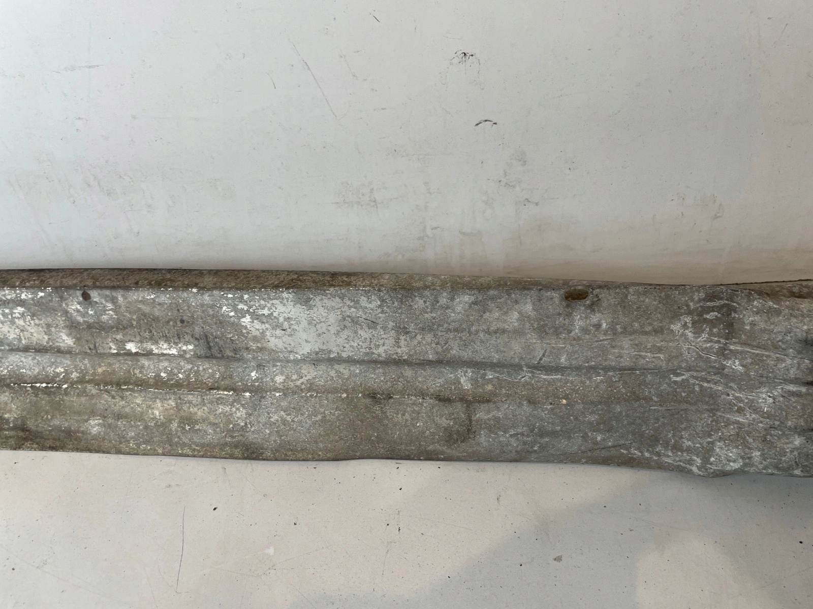 sider pillar of a bumper front front Audi A4 B8 A5 8T