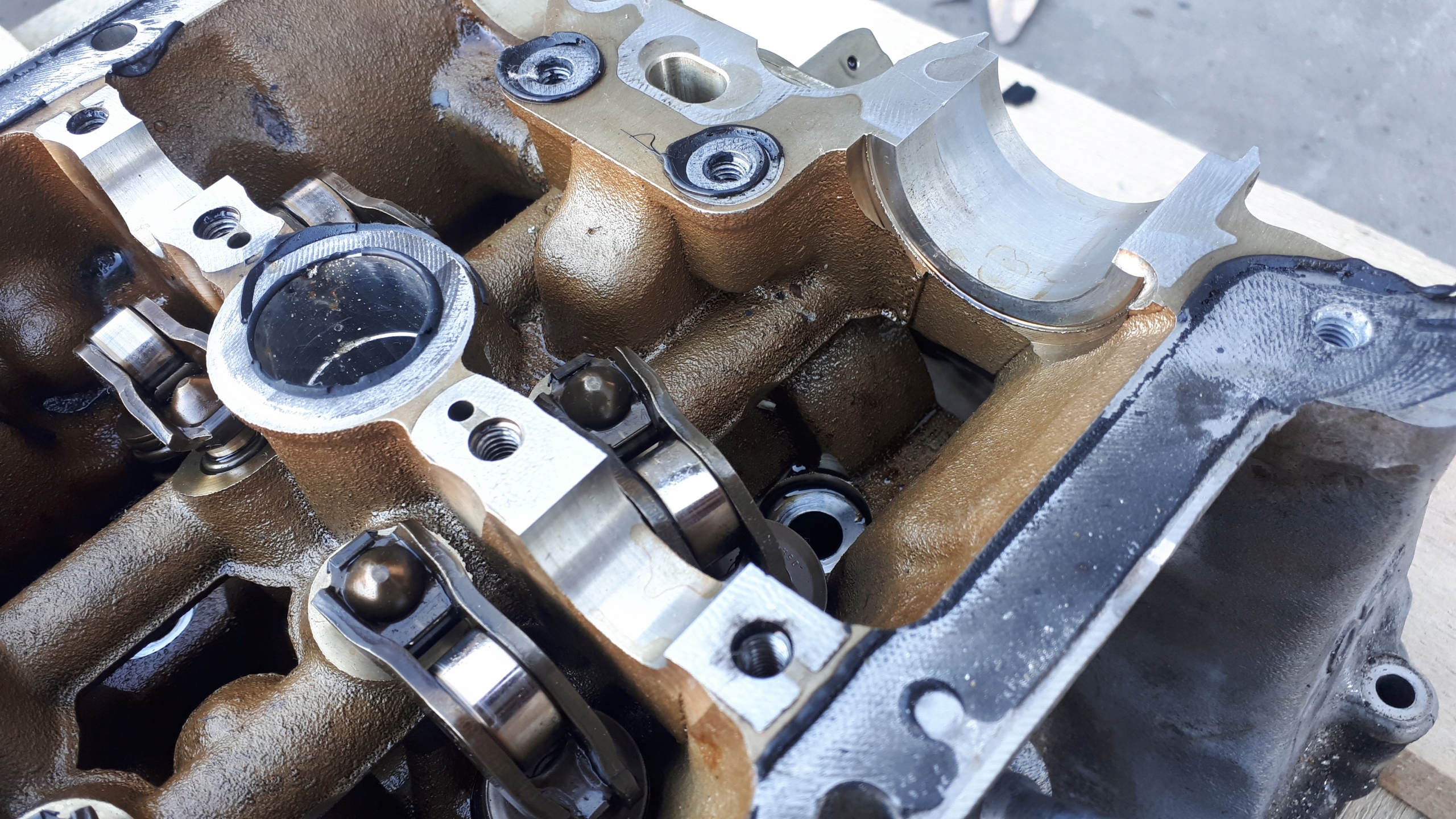 SQ5 8R Q5 head. right valves 3.0 TFSI S4 B8 A6