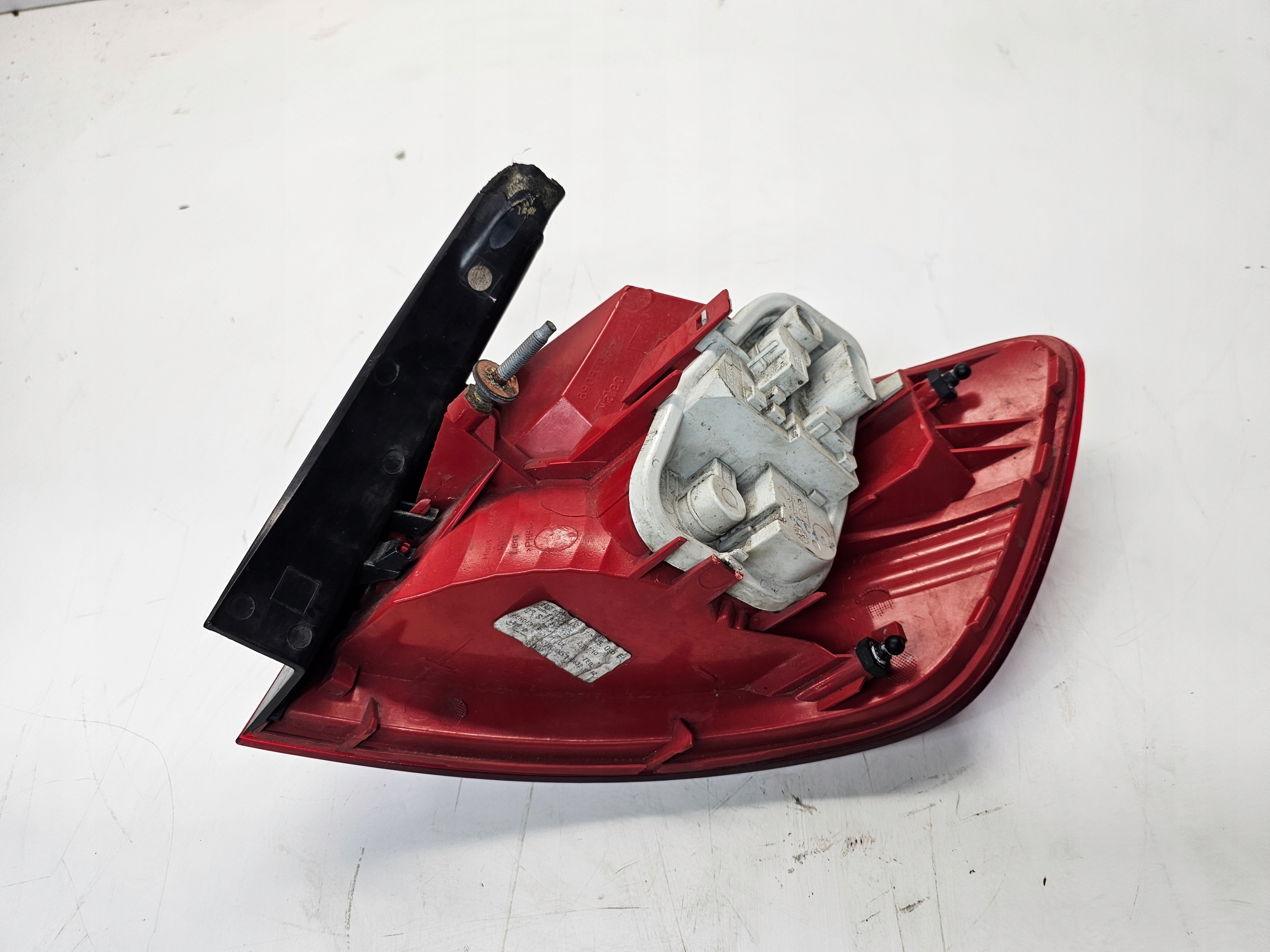 light left rear part LED W fender AUDI A6 C6 LIFT 4F9945095E