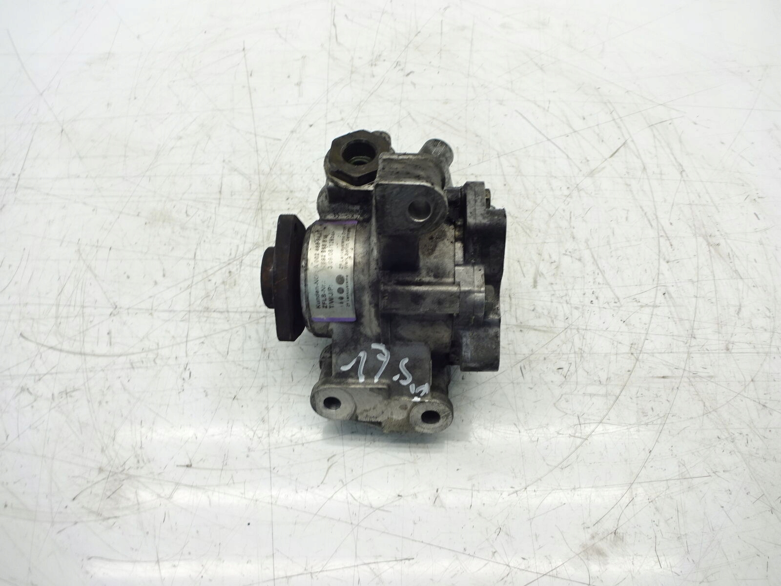 A0024669401 - MERCEDES W211 2.7 CDI насос гидроусилителя 0024669401