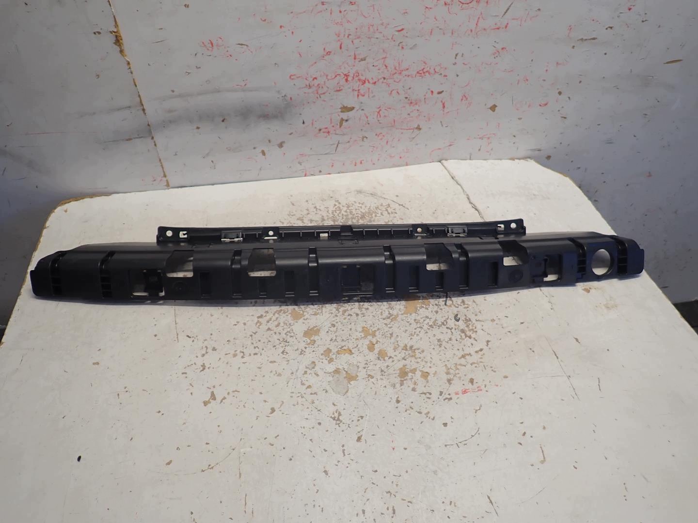 bumper bracket rear part PEUGEOT 2008 and 2013- 9678050980