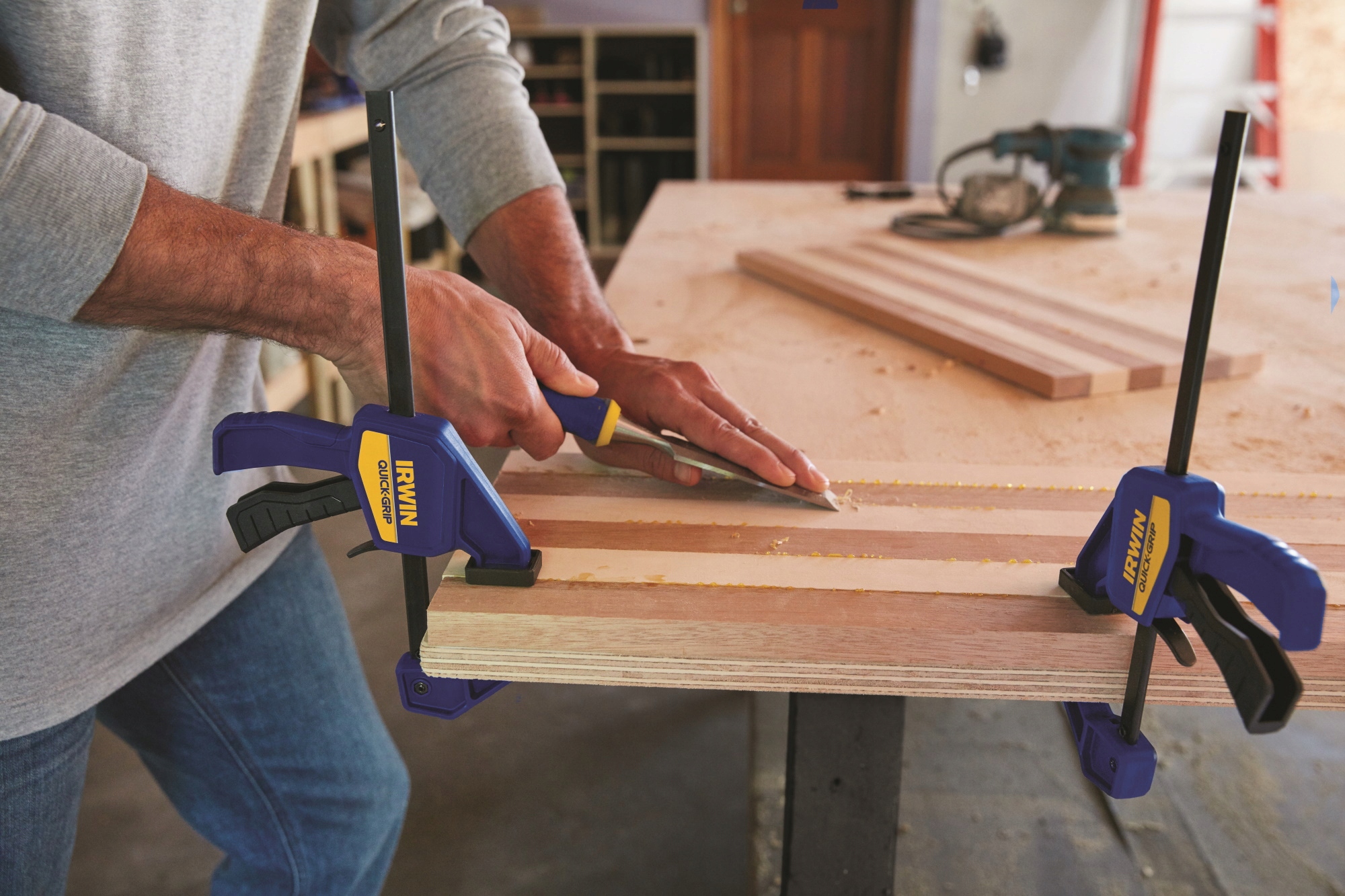 IRWIN ŚCISK STOLARSKI SZYBKOZACISKOWY JEDNORĘCZNY QUICK GRIP 150mm 2szt. Rodzaj szybkozaciskowy