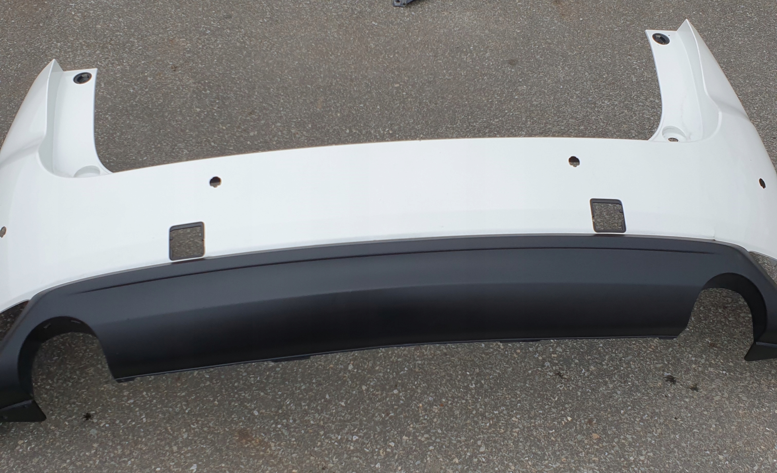 bumper rear part rear MAZDA CX5 II 2017r-- BIALY OE