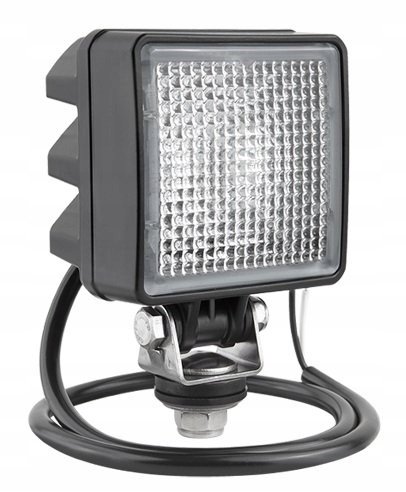 LAMPA ROBOCZA LED 68X68 800LM Z PRZEWODEM